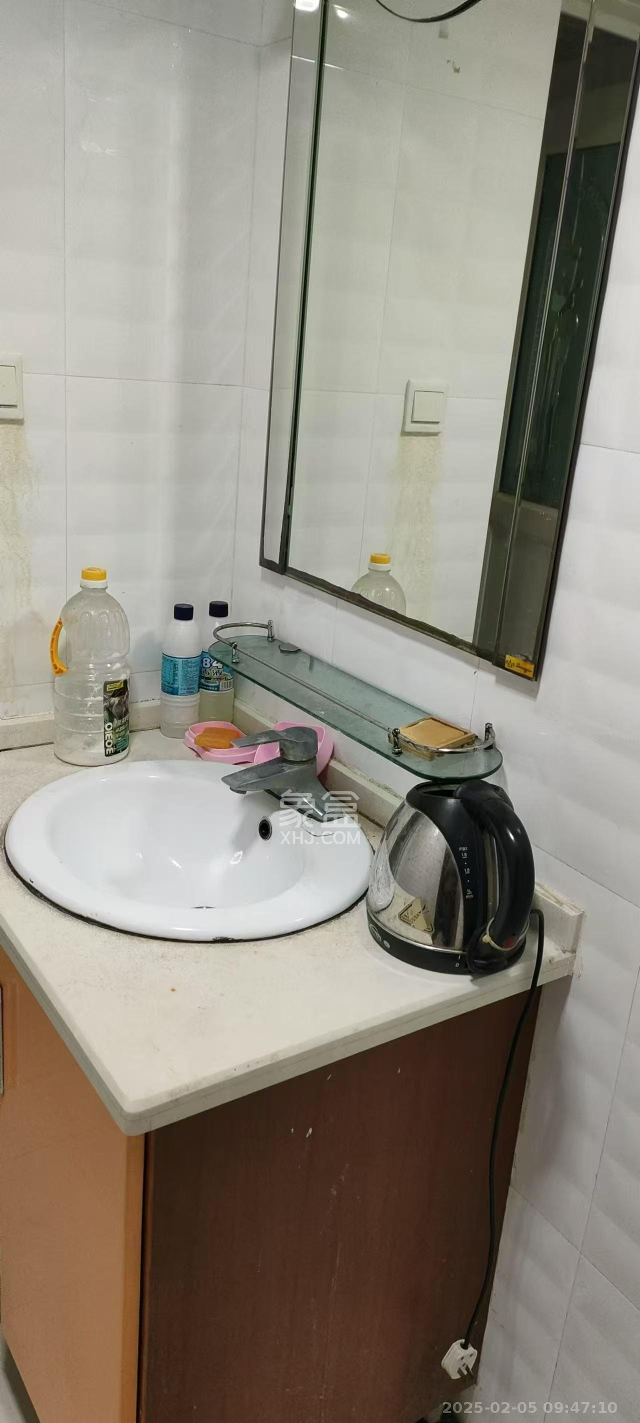 圆梦灰埠大市场 3室2厅1卫 1600.0元/月 圆梦灰埠大市场 3室2厅1卫 1600.0元/月室内图