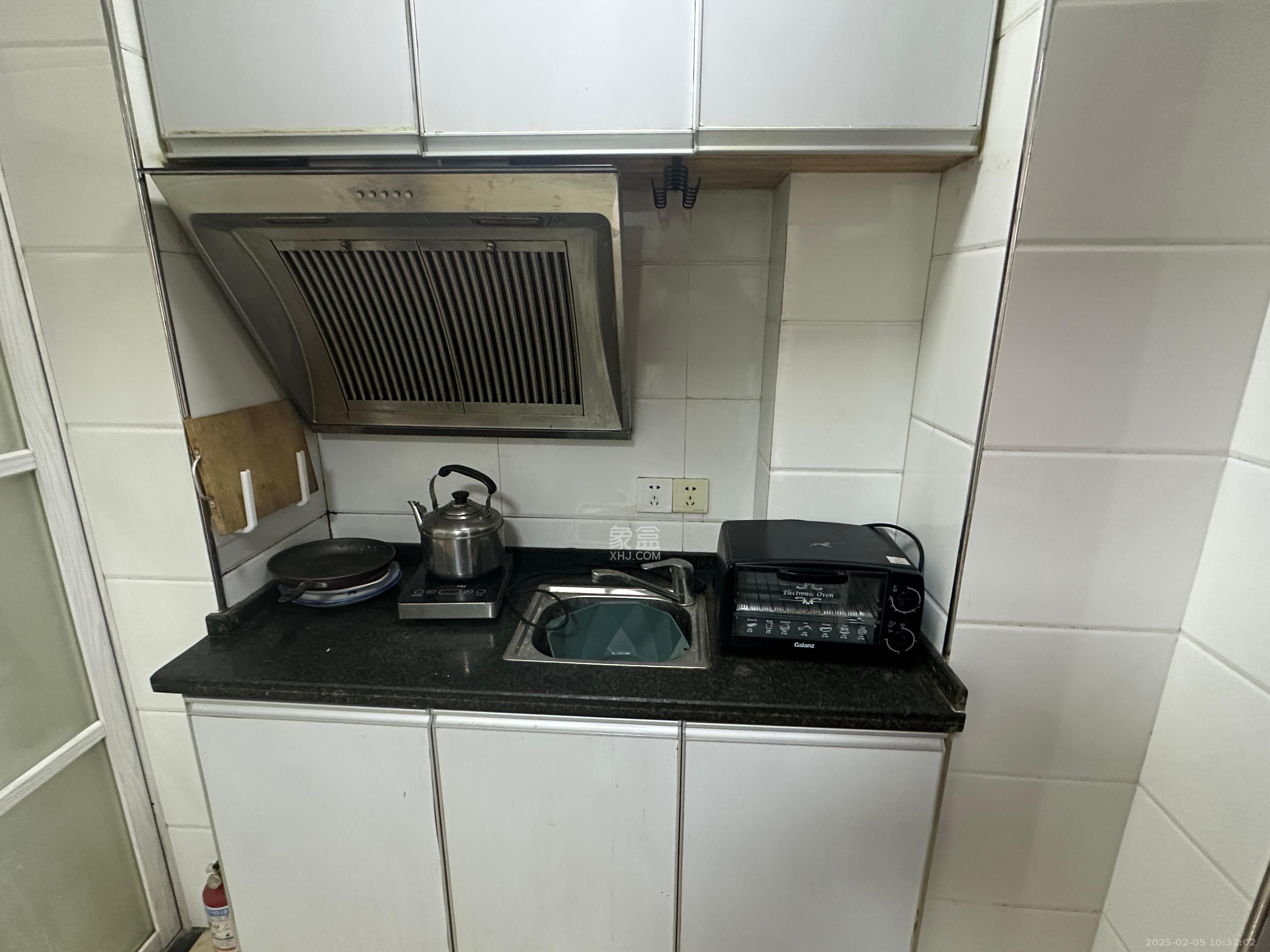 万象凯旋湾 1室1厅1卫 1400.0元/月 万象凯旋湾 1室1厅1卫 1400.0元/月室内图