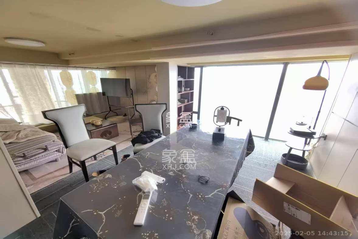 京武浪琴山三期(京武中心) 4室2厅2卫 6700.0元/月 京武浪琴山三期(京武中心) 4室2厅2卫 6700.0元/月室内图