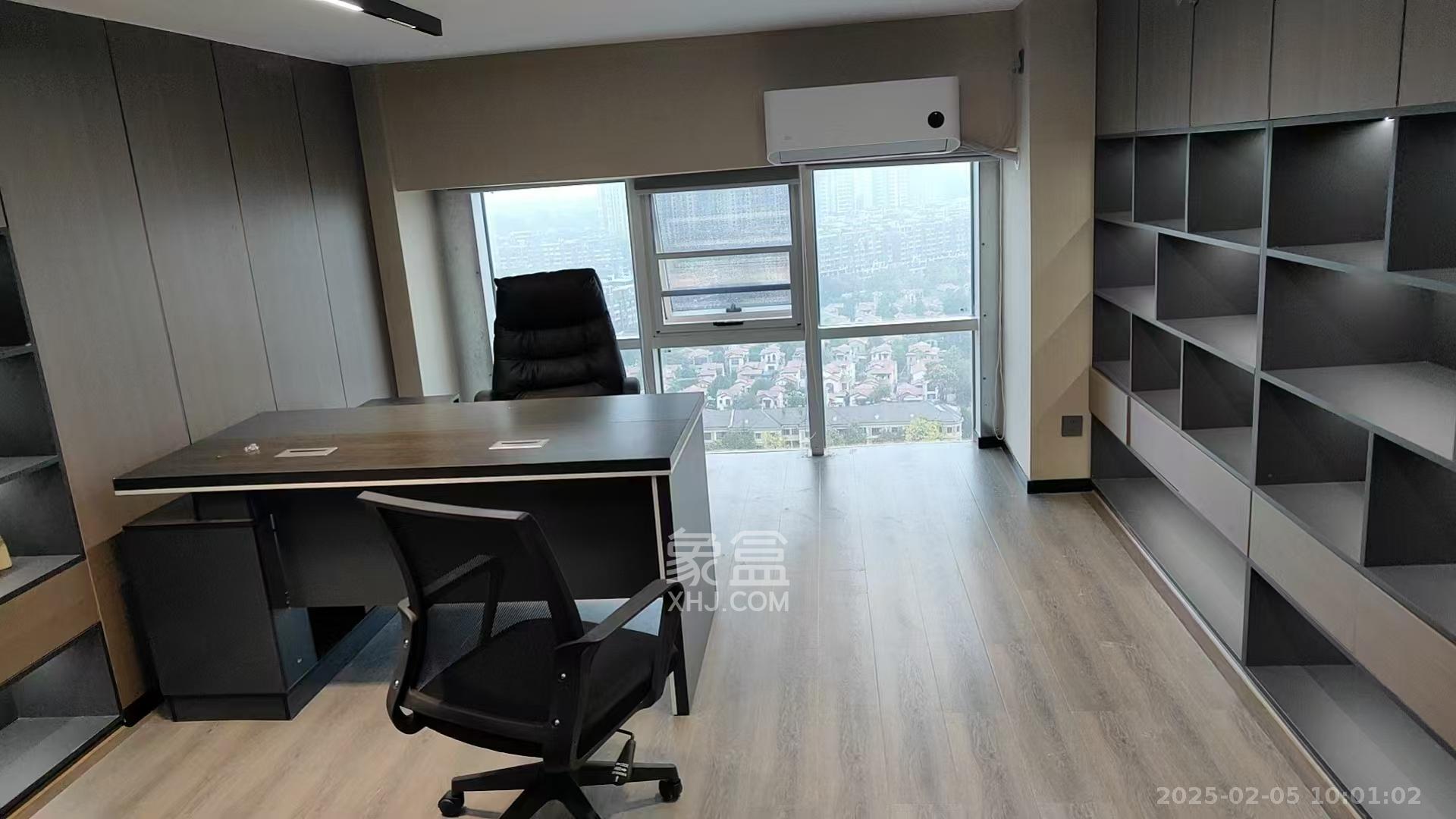 中建嘉和城  5室2厅3卫   15000.00元/月室内图