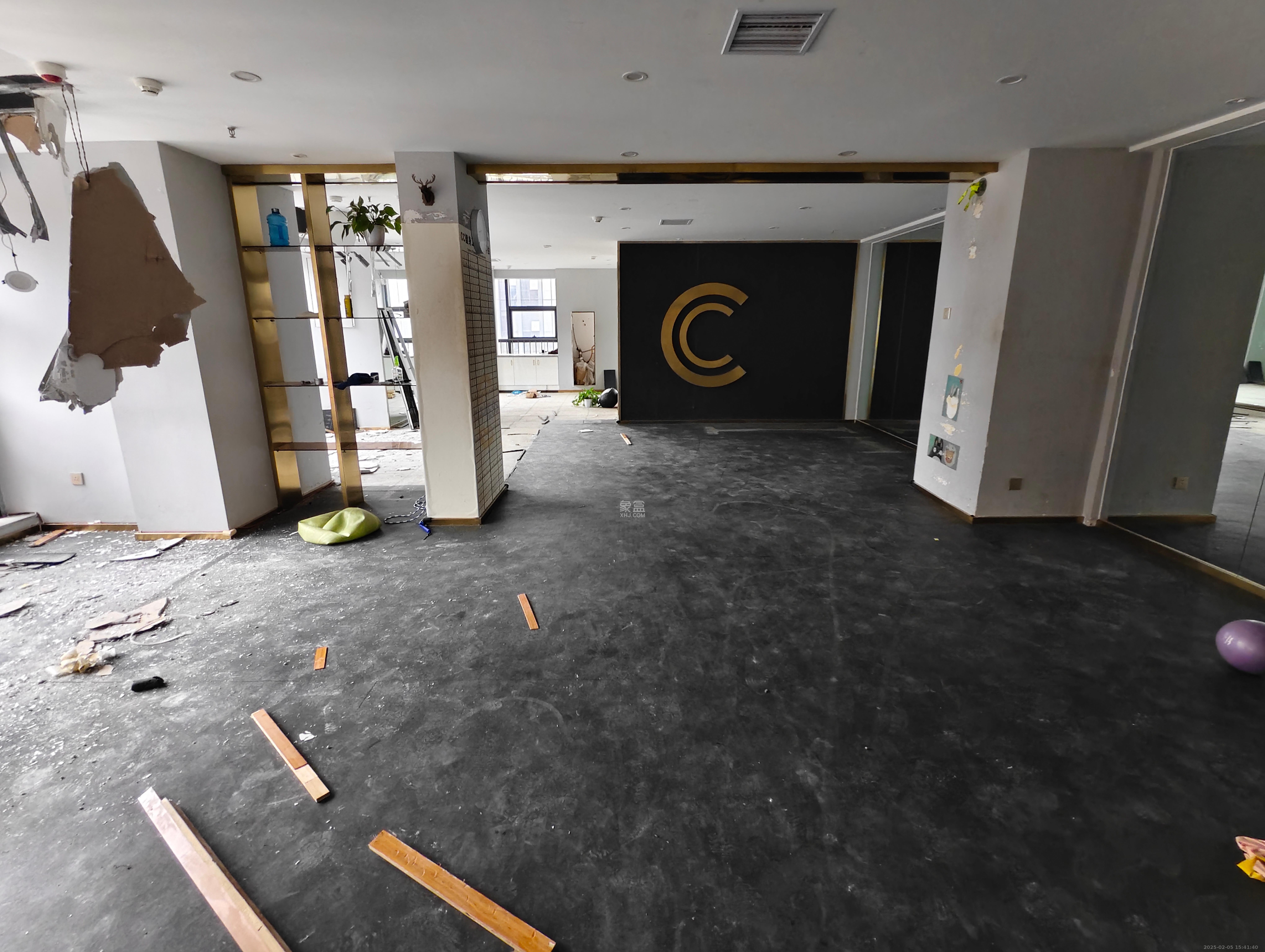 第六都(陆都小区) 4室1厅2卫 6000.0元/月 第六都(陆都小区) 4室1厅2卫 6000.0元/月室内图