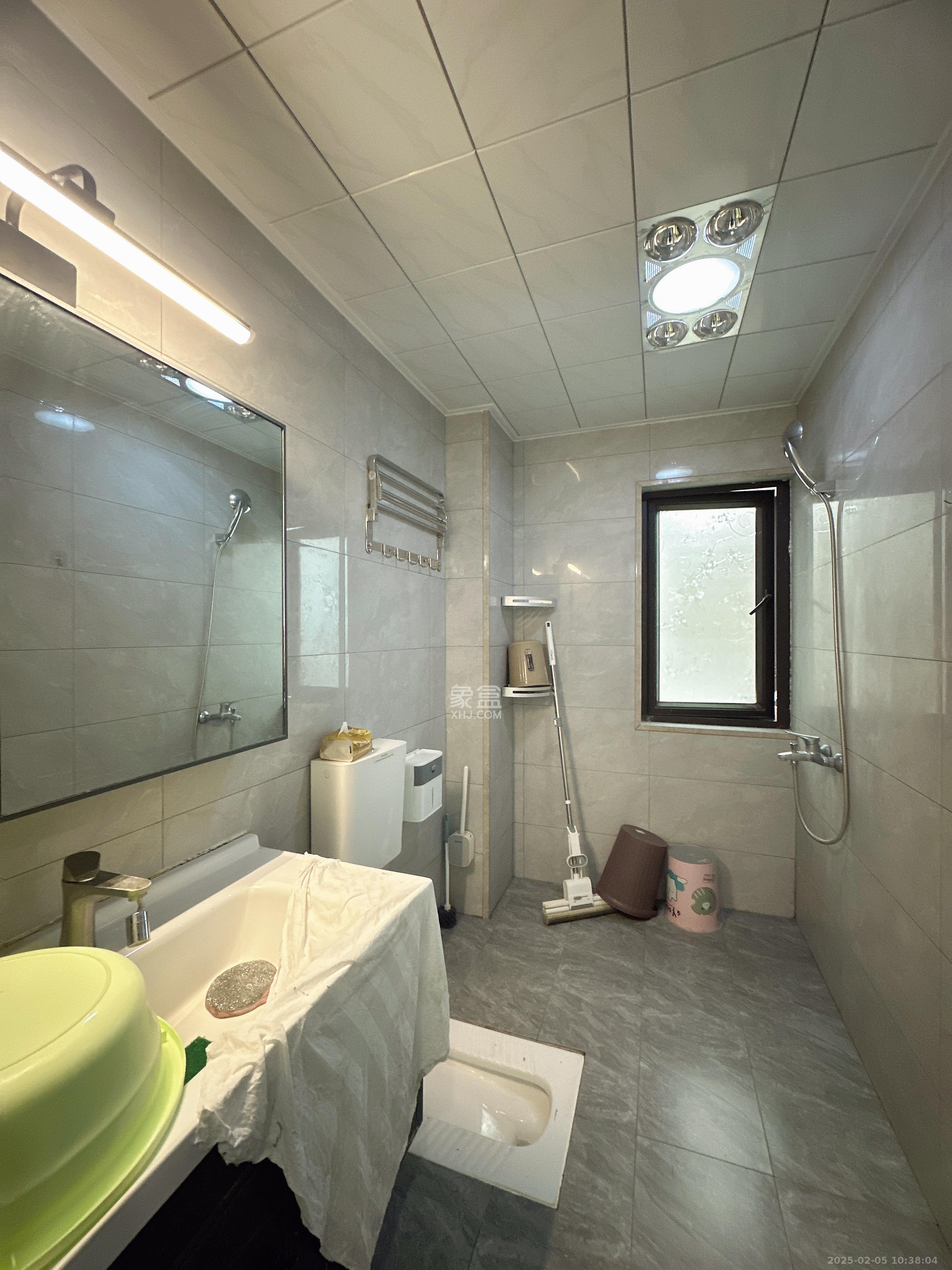 保利香槟国际  3室2厅1卫    2300.0元/月 保利香槟国际  3室2厅1卫    2300.0元/月室内图