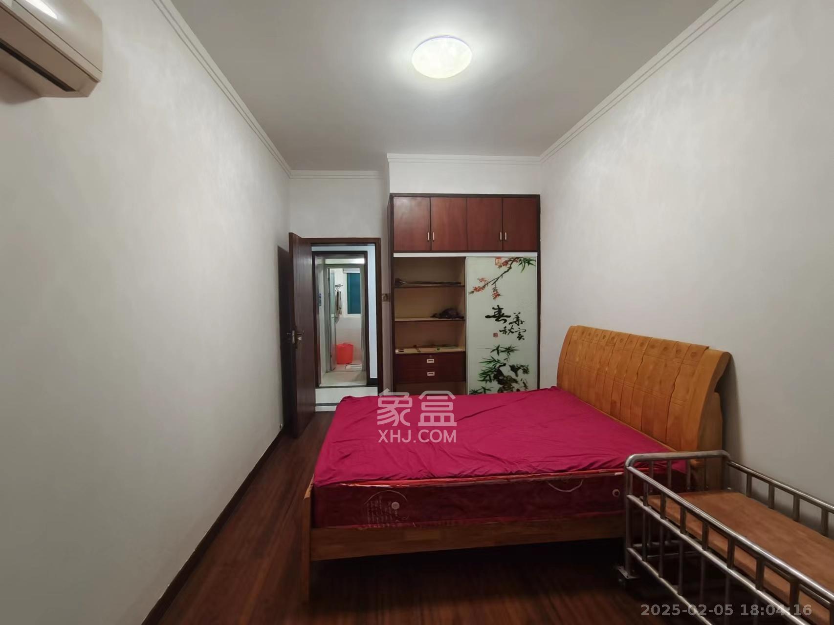 圣力华苑  3室2厅2卫    1800.0元/月 圣力华苑  3室2厅2卫    1800.0元/月室内图