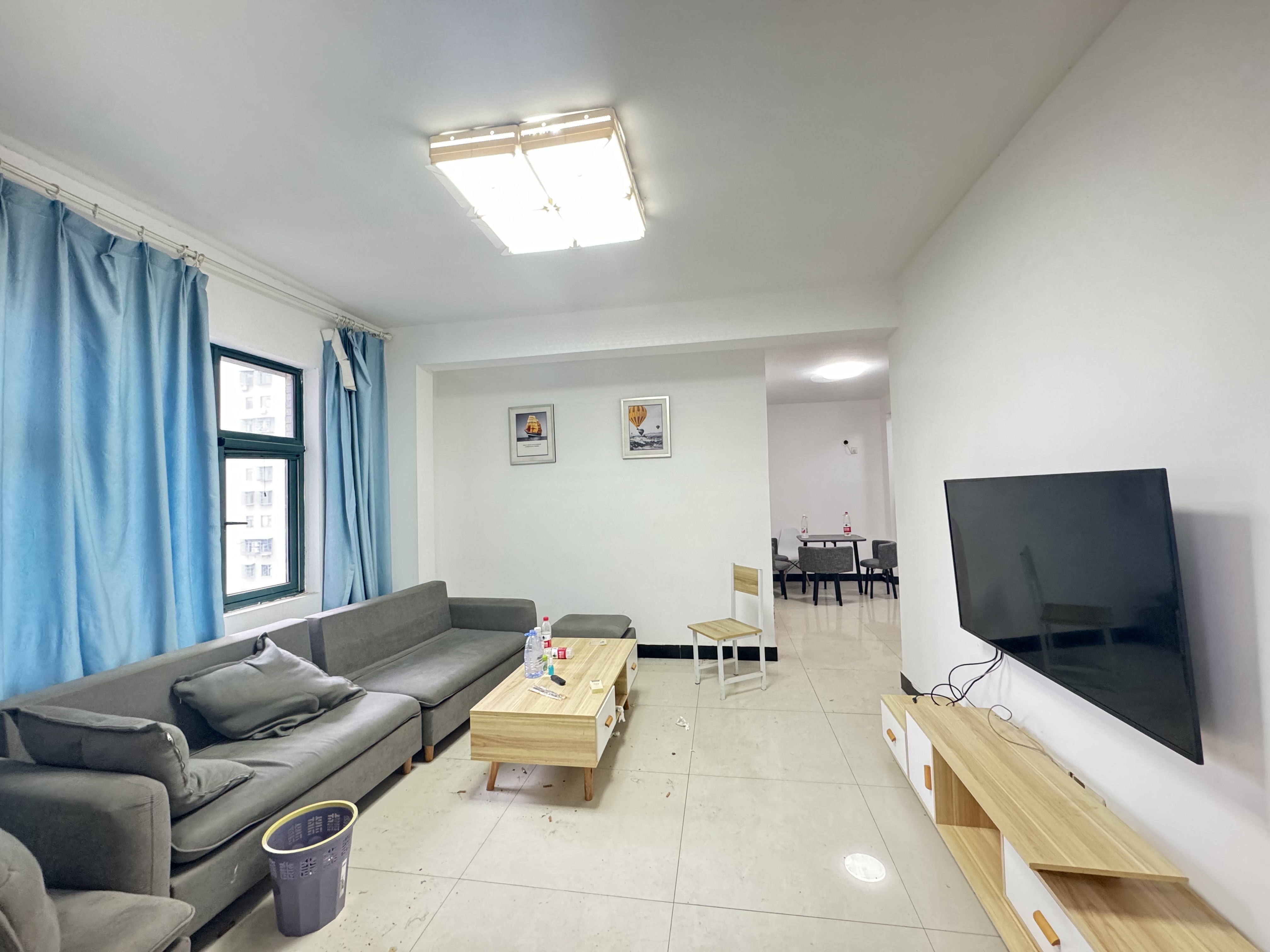 克拉美丽山庄(晟领国际)  2室2厅1卫    2200.0元/月 克拉美丽山庄(晟领国际)  2室2厅1卫    2200.0元/月户型图