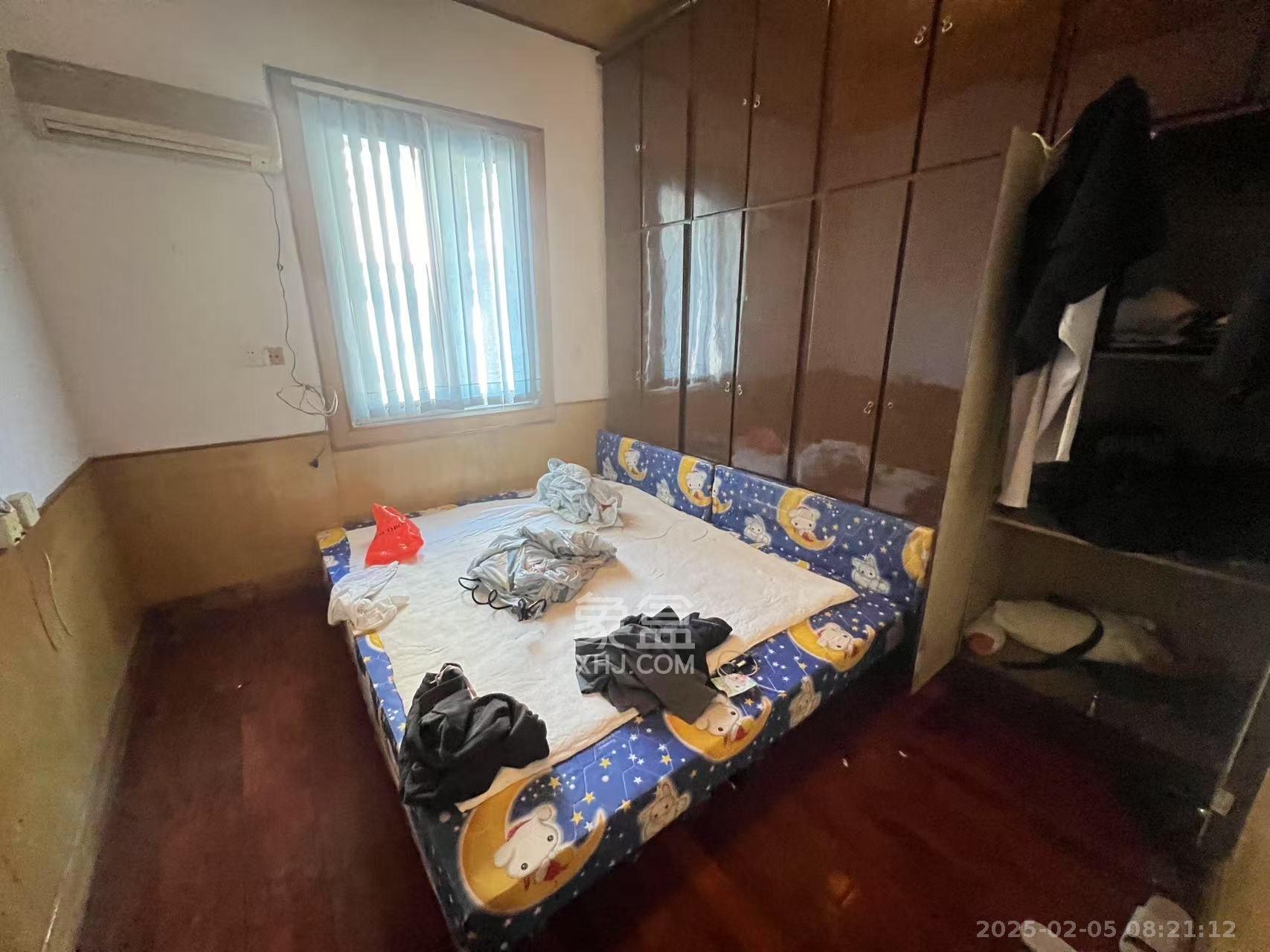 农机宿舍(省农机局大院宿舍)  4室2厅1卫    3000.0元/月 农机宿舍(省农机局大院宿舍)  4室2厅1卫    3000.0元/月室内图