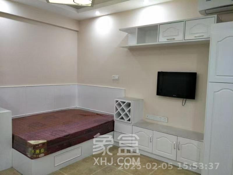 天元美居乐 1室1厅1卫 24.8万 天元美居乐 1室1厅1卫 24.8万客厅