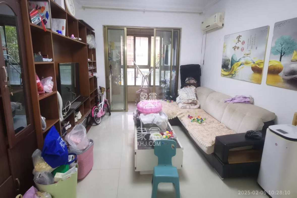 江山帝景雅典  3室2厅1卫    1800.0元/月 江山帝景雅典  3室2厅1卫    1800.0元/月室内图