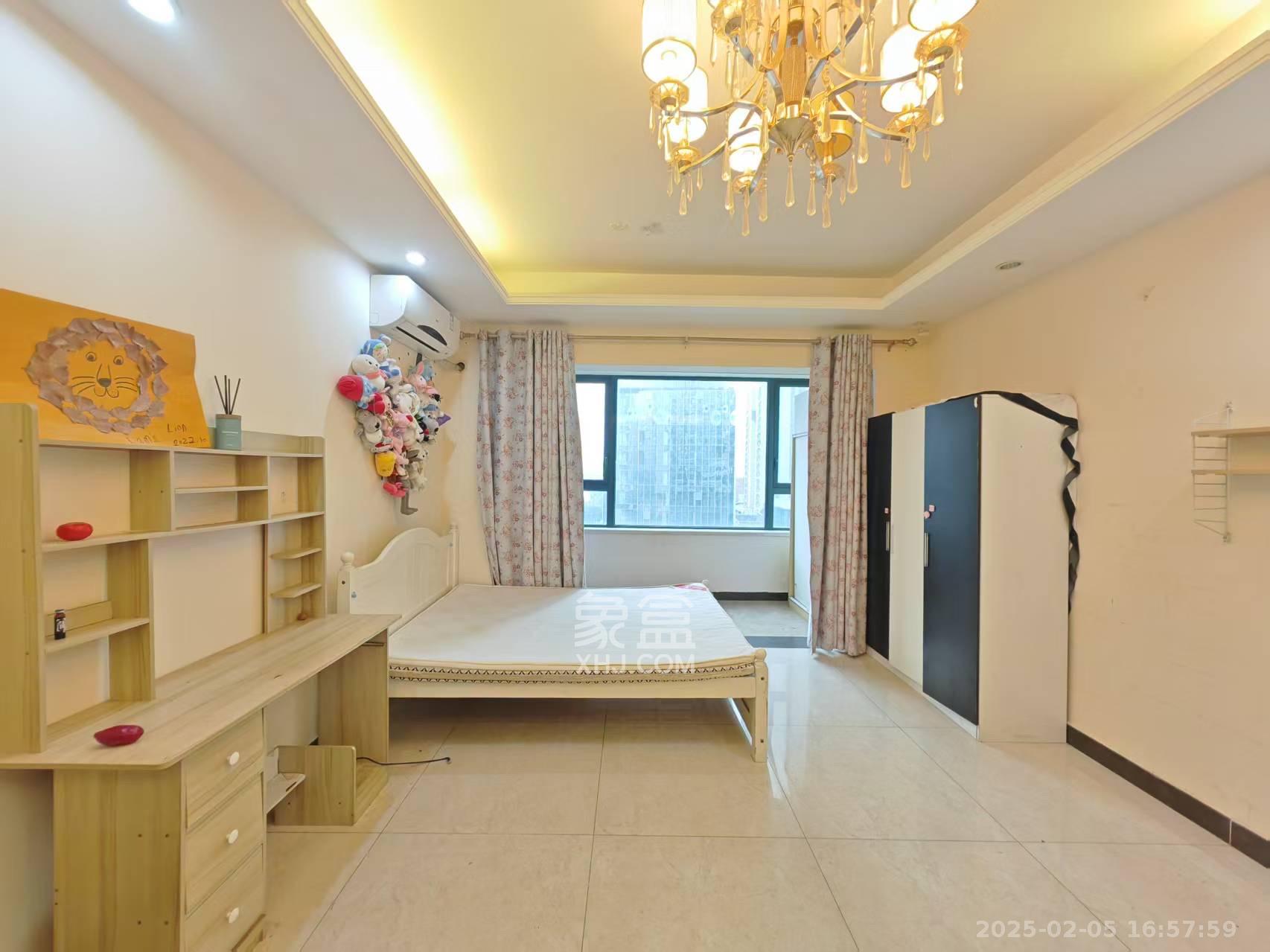 恒大御景湾 1室1厅1卫 1600.0元/月 恒大御景湾 1室1厅1卫 1600.0元/月室内图