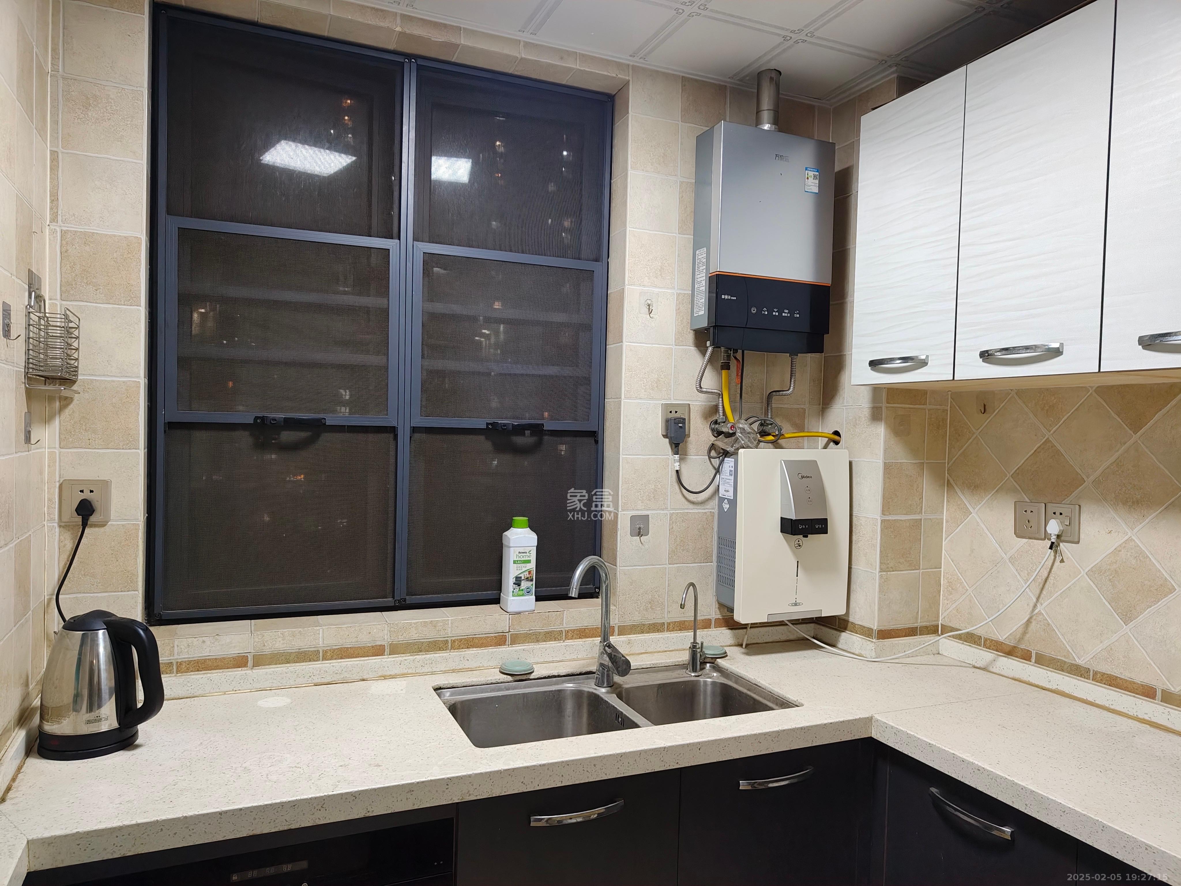 北京御园一二期(国泰嘉园) 3室2厅1卫 2800.0元/月 北京御园一二期(国泰嘉园) 3室2厅1卫 2800.0元/月室内图