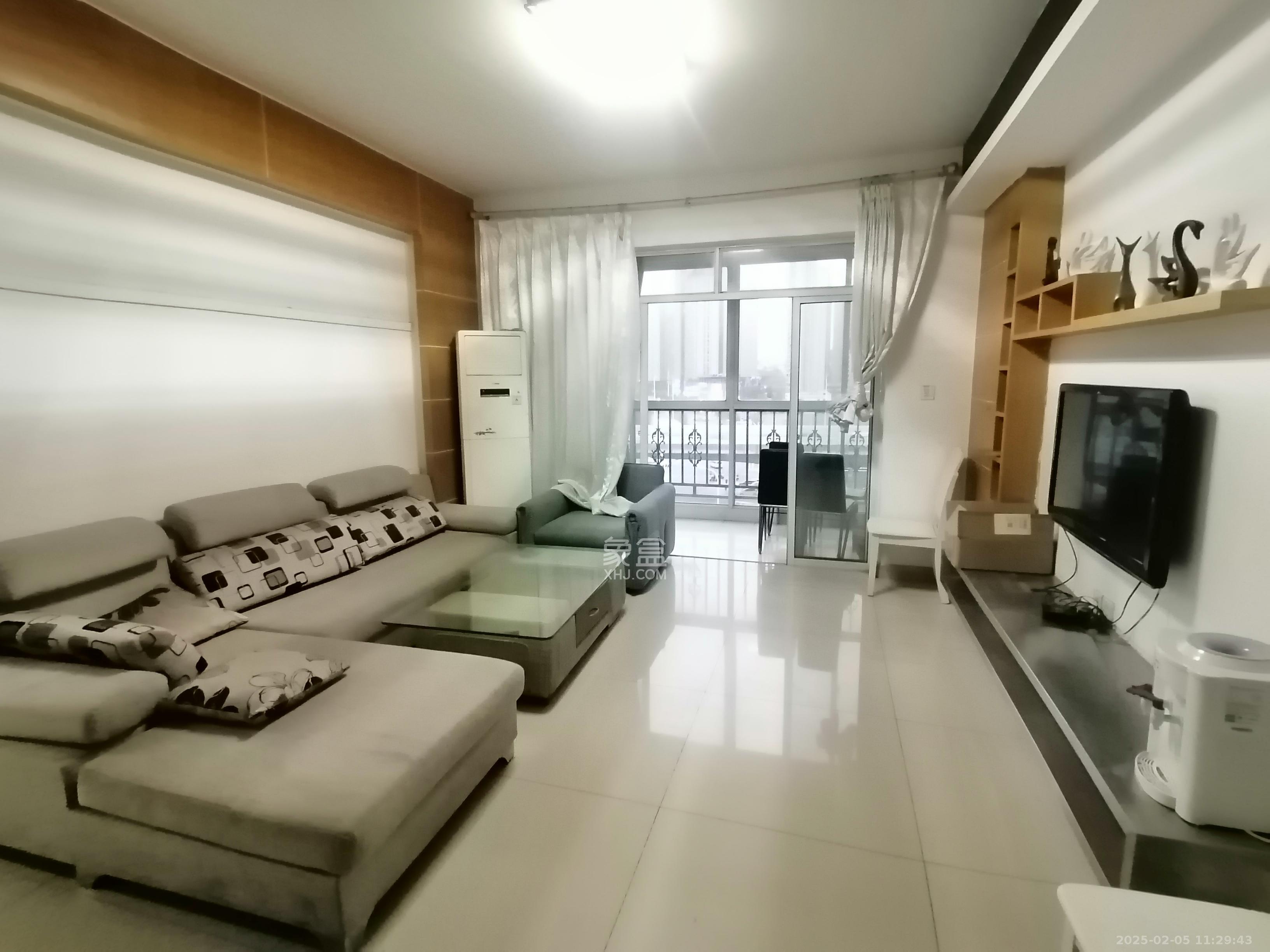 城市山水豪园(山水城市风景) 3室2厅2卫 2800.0元/月 城市山水豪园(山水城市风景) 3室2厅2卫 2800.0元/月室内图