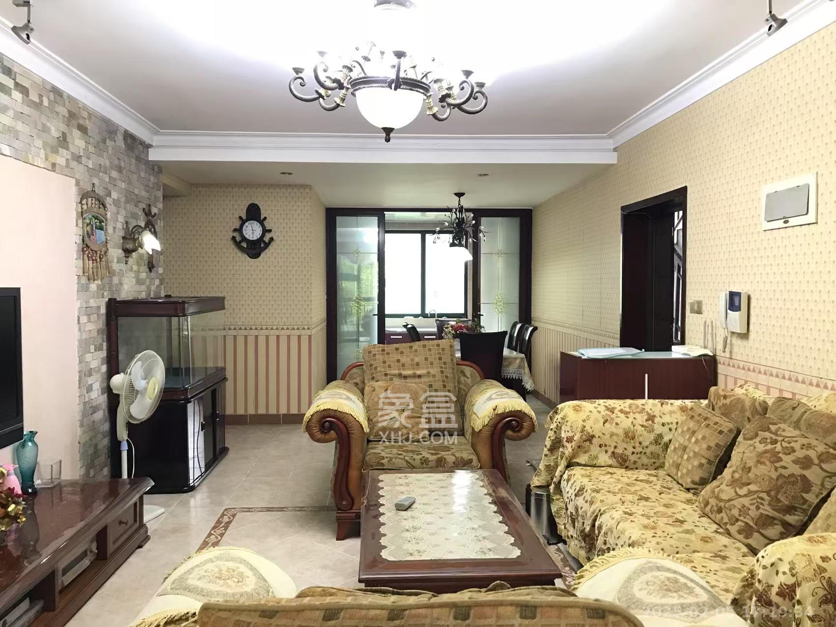 星城世家  4室2厅2卫    4200.0元/月 星城世家  4室2厅2卫    4200.0元/月室内图