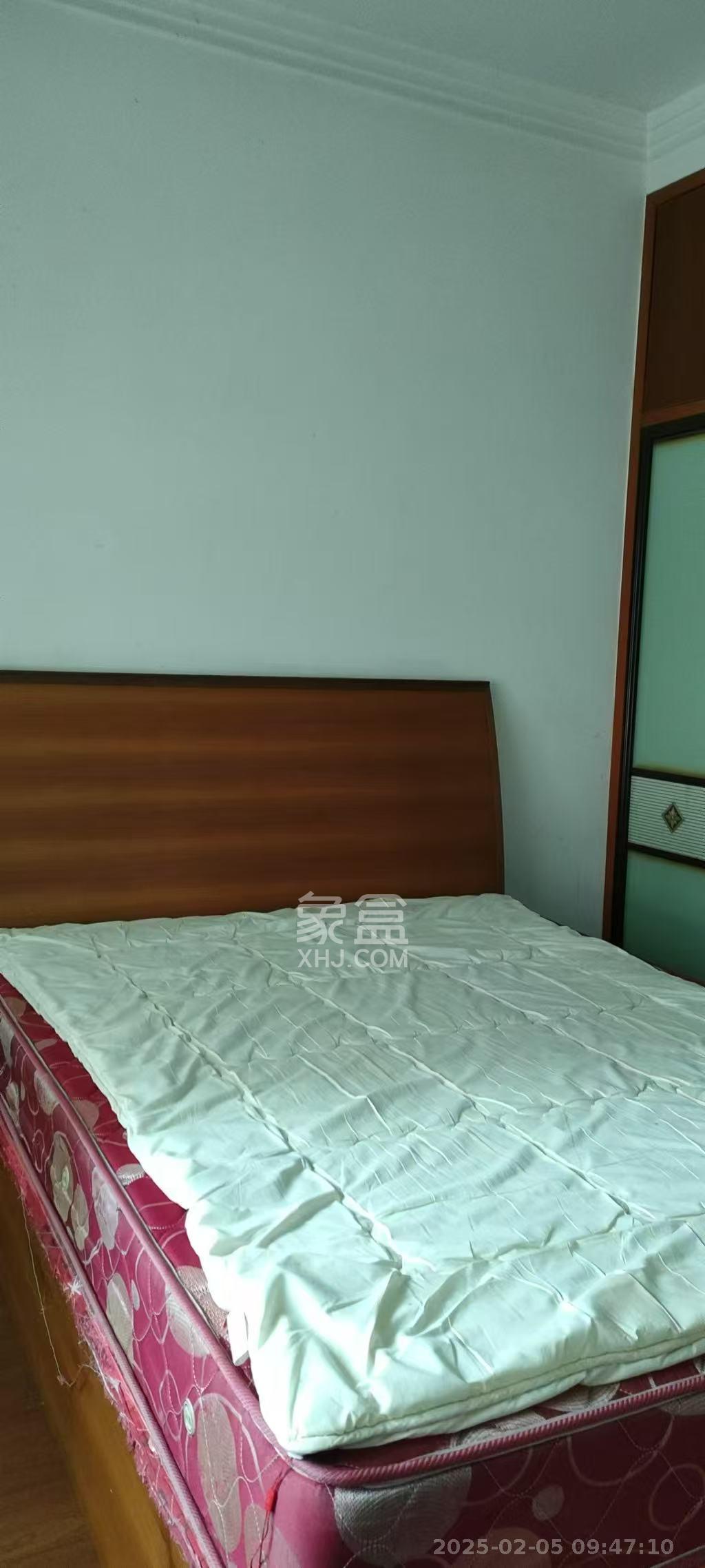 圆梦灰埠大市场 3室2厅1卫 1600.0元/月 圆梦灰埠大市场 3室2厅1卫 1600.0元/月室内图