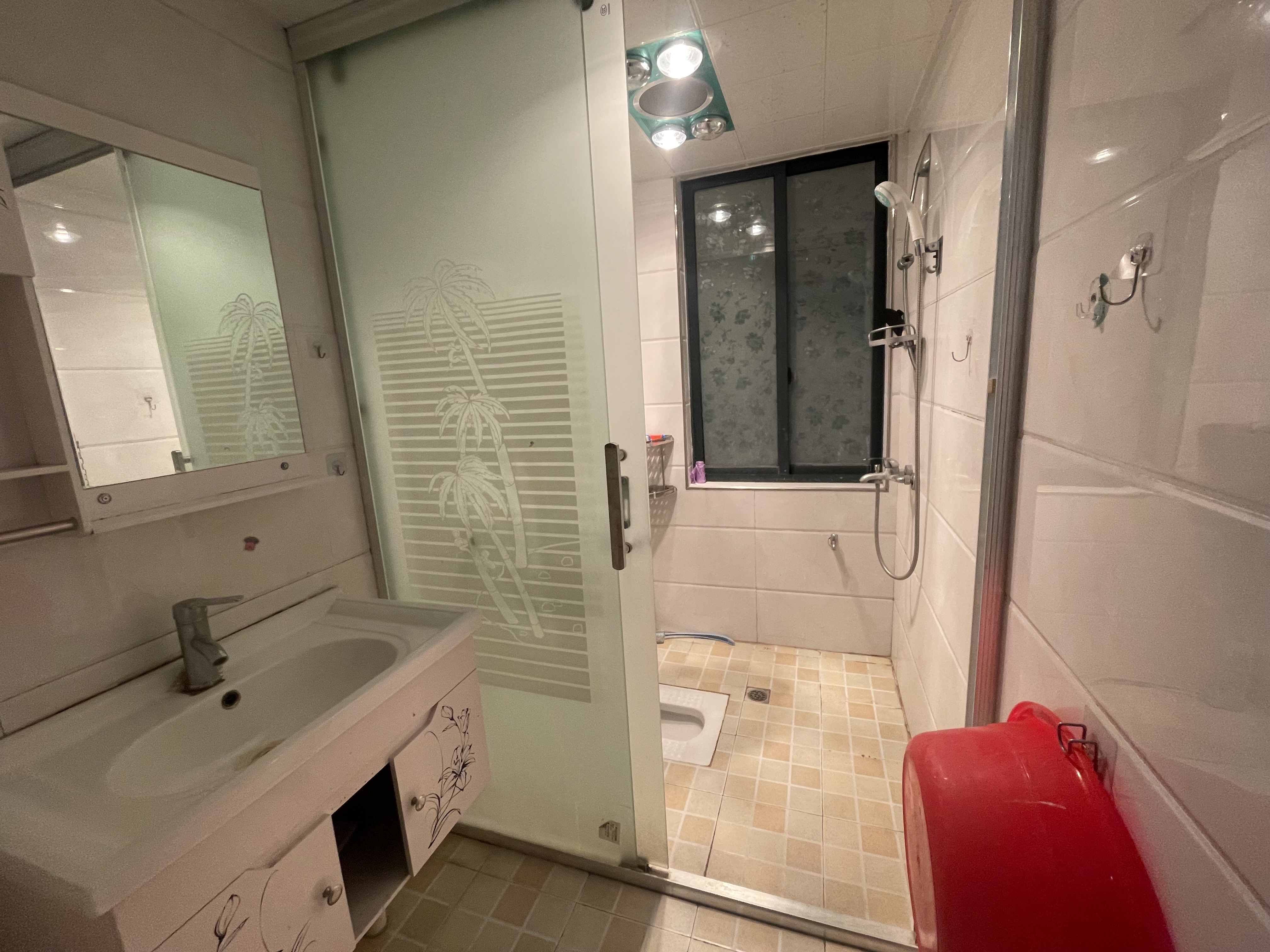 岳华嘉园 2室2厅1卫 2000.0元/月 岳华嘉园 2室2厅1卫 2000.0元/月户型图