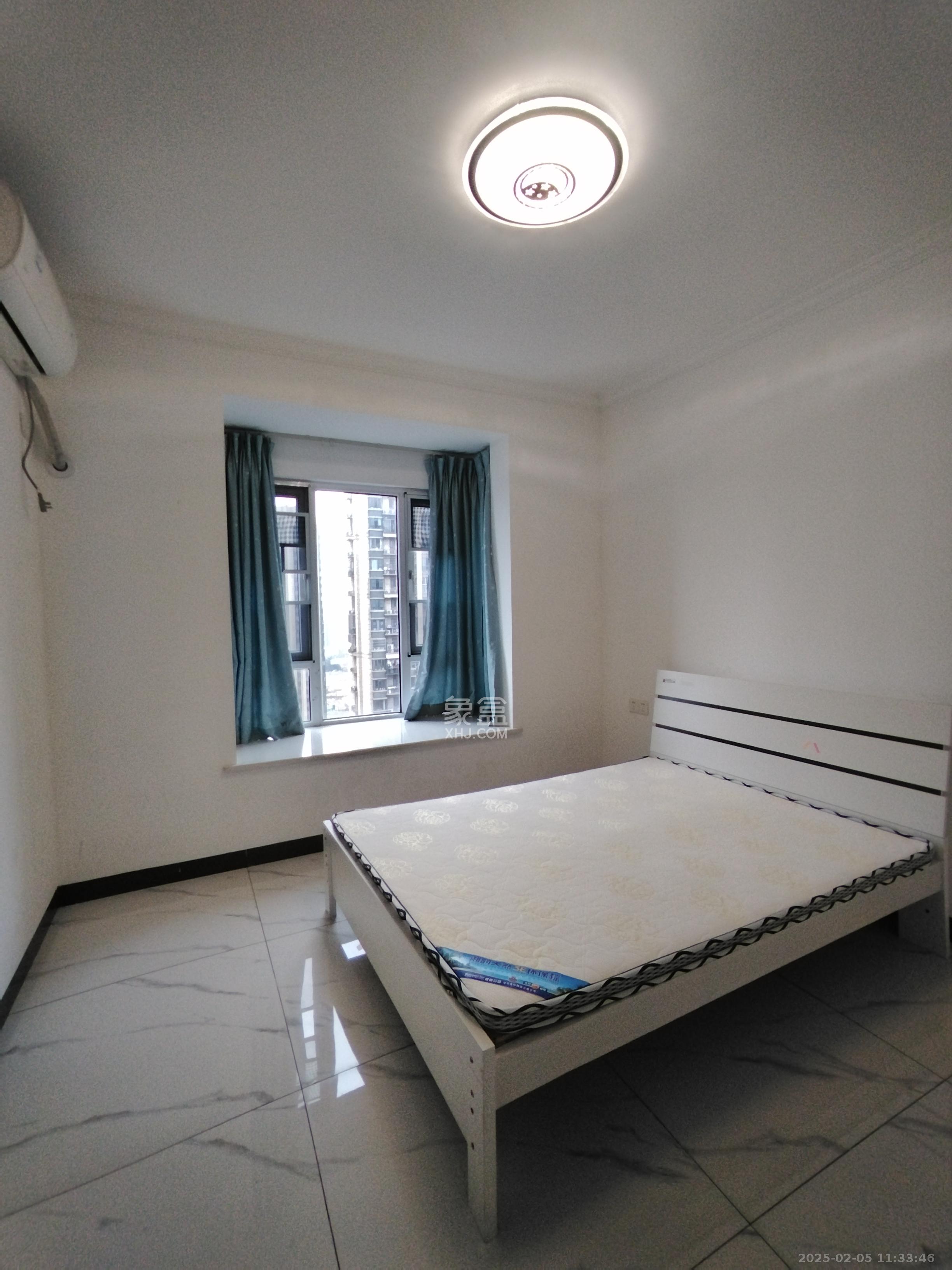 荣盛花语城 3室2厅1卫 1650.0元/月 荣盛花语城 3室2厅1卫 1650.0元/月室内图