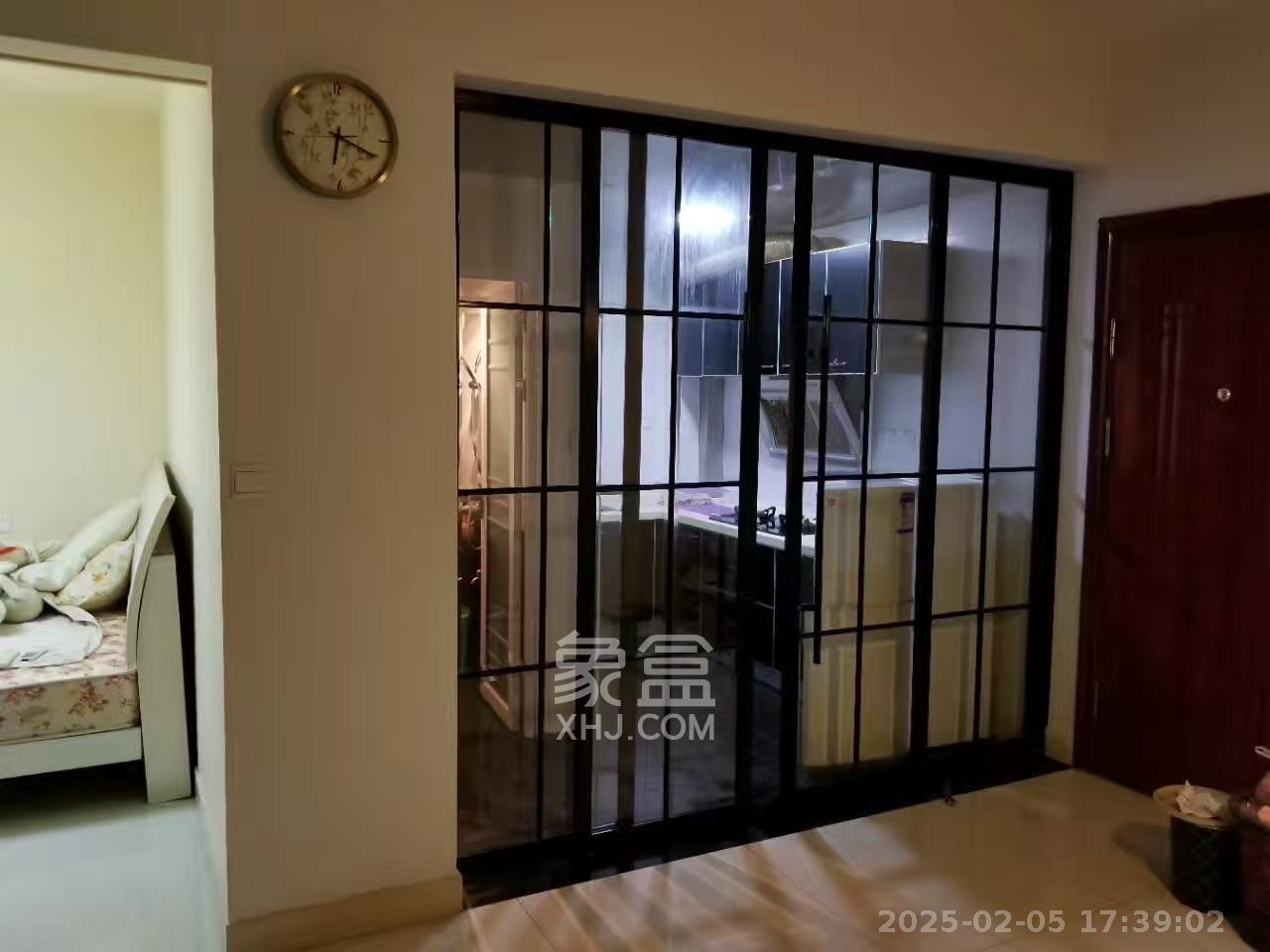 长盛岚庭  1室1厅1卫   1600.00元/月室内图