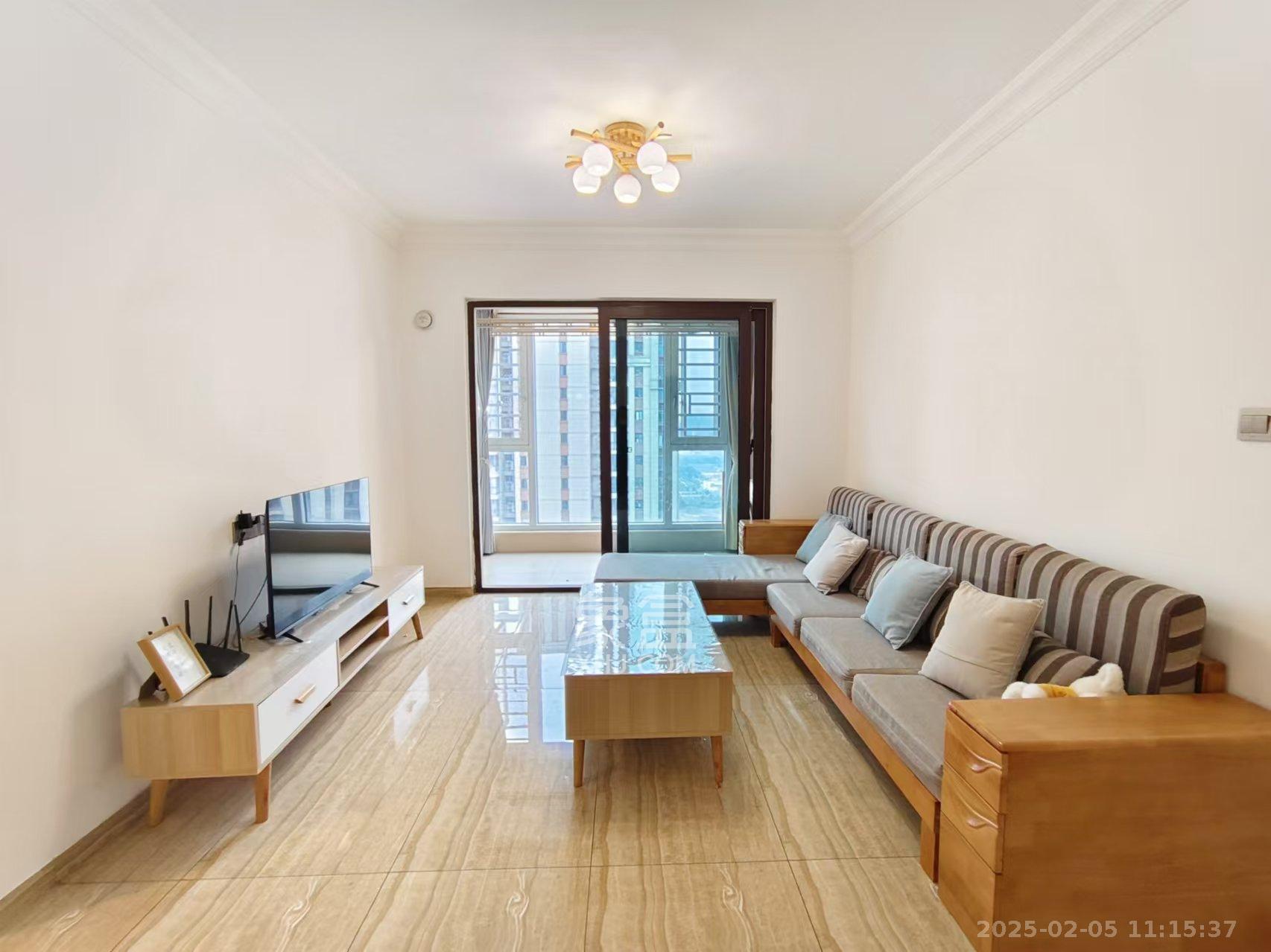 碧桂园星城首府  3室2厅2卫    2800.0元/月 碧桂园星城首府  3室2厅2卫    2800.0元/月室内图