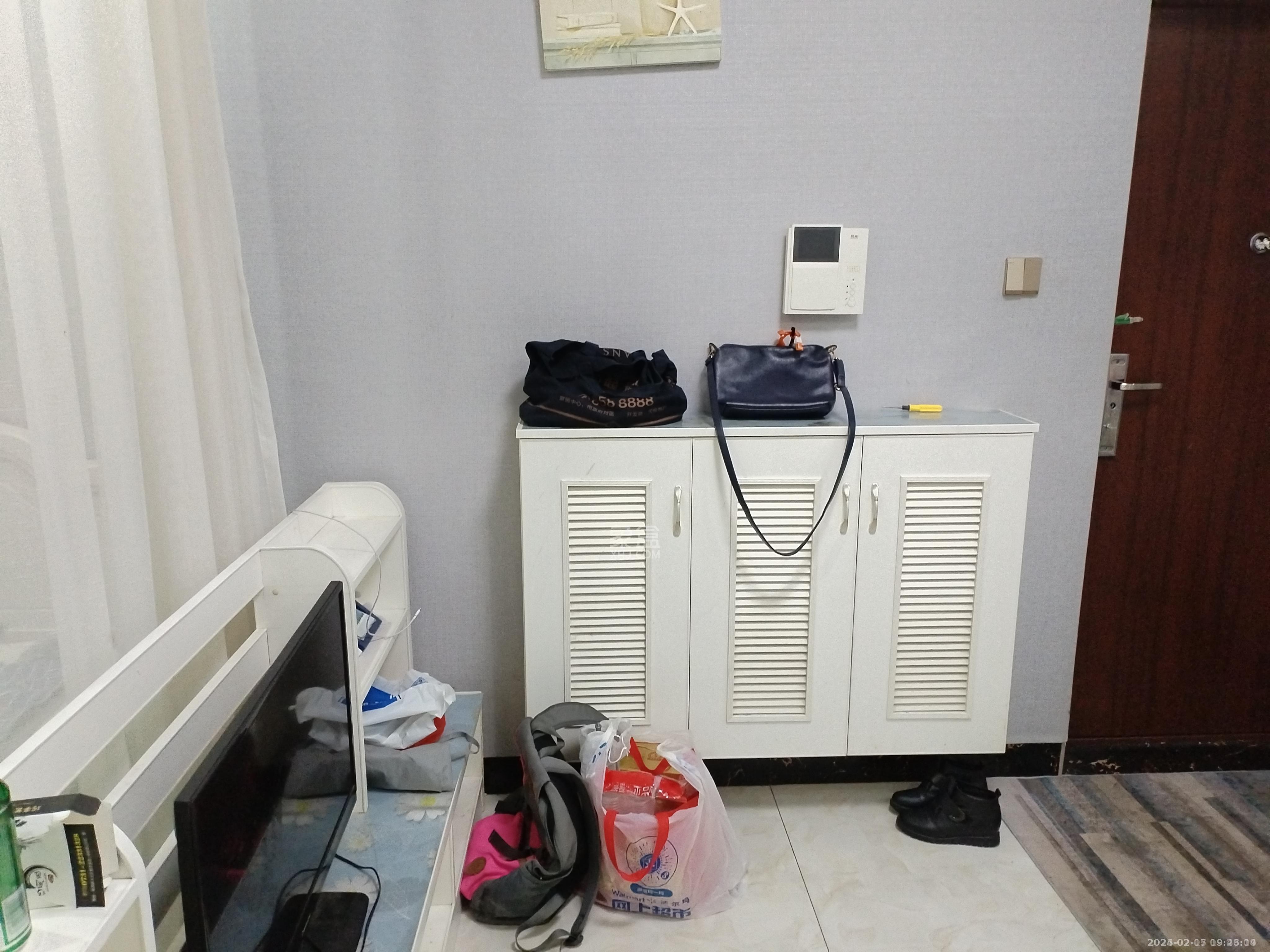 中建御山和苑 1室1厅1卫 1500.0元/月 中建御山和苑 1室1厅1卫 1500.0元/月室内图