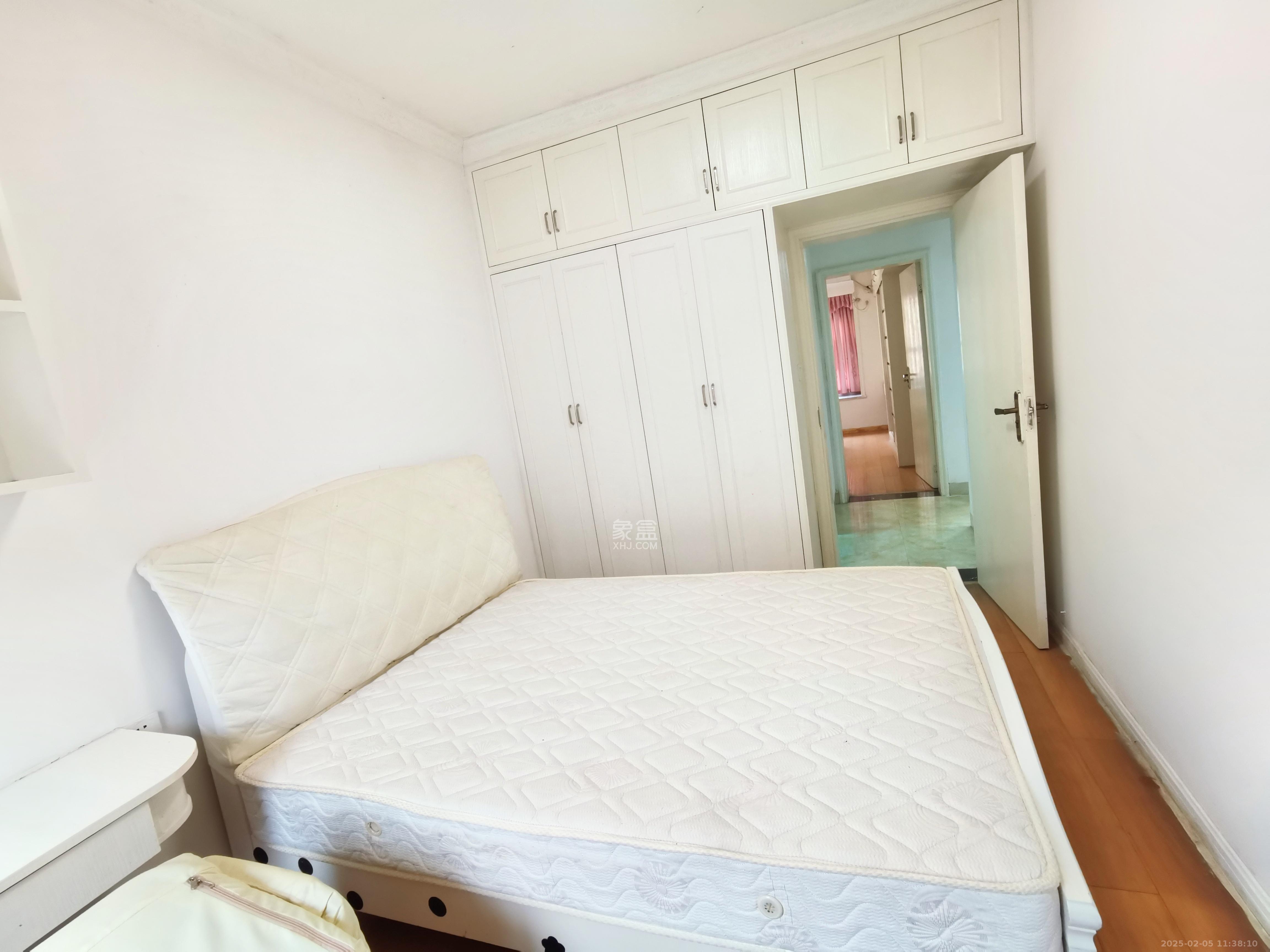 山语城二期 2室2厅1卫 2000.0元/月 山语城二期 2室2厅1卫 2000.0元/月室内图