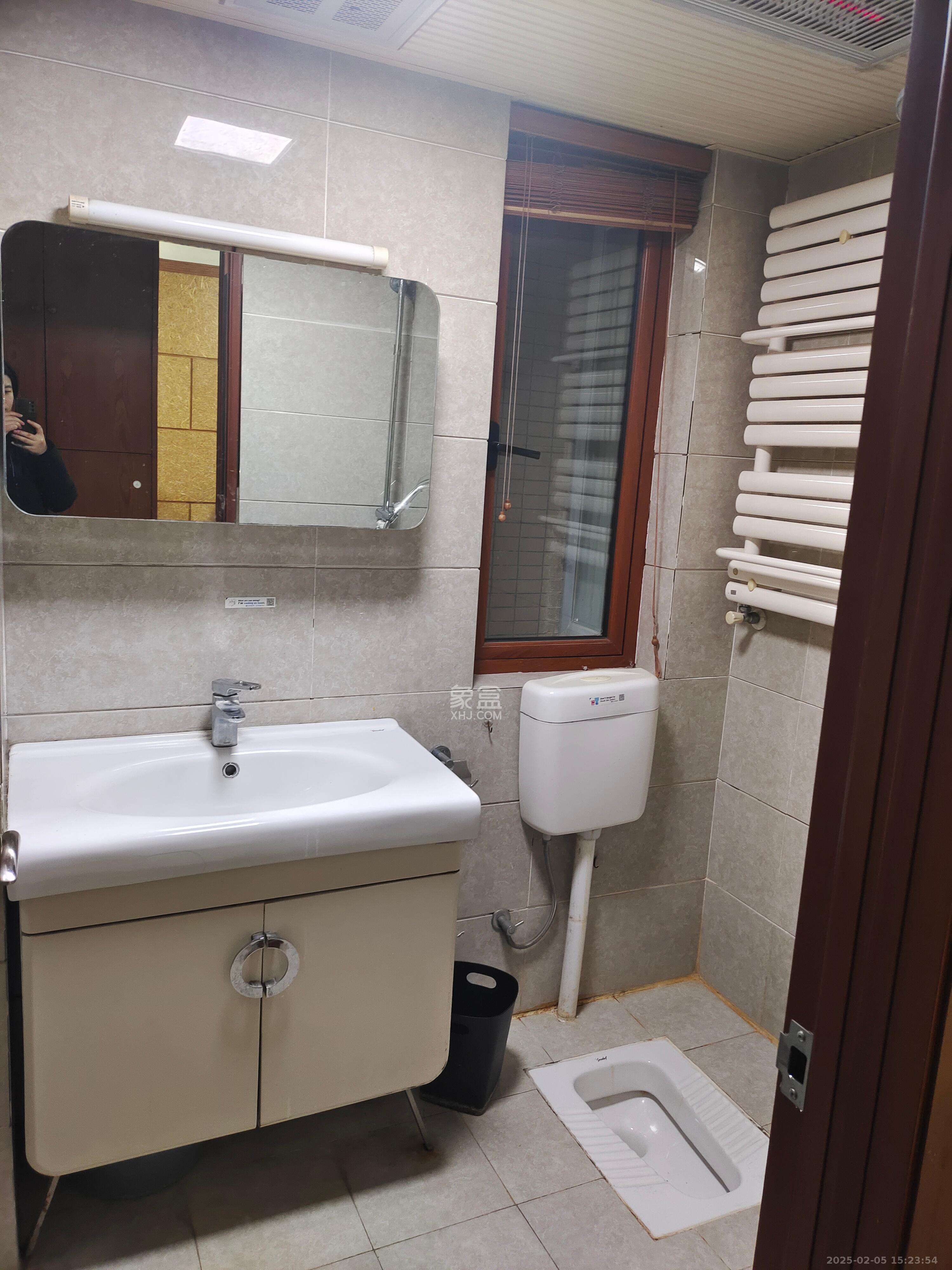 万博汇  3室2厅2卫   4500.00元/月室内图