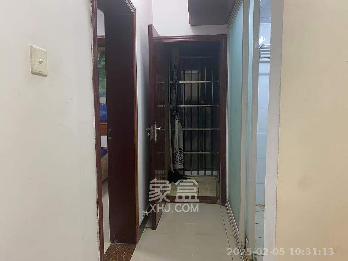 锦湘国际星城三期(锦绣苑) 1室1厅1卫 1700.0元/月 锦湘国际星城三期(锦绣苑) 1室1厅1卫 1700.0元/月室内图