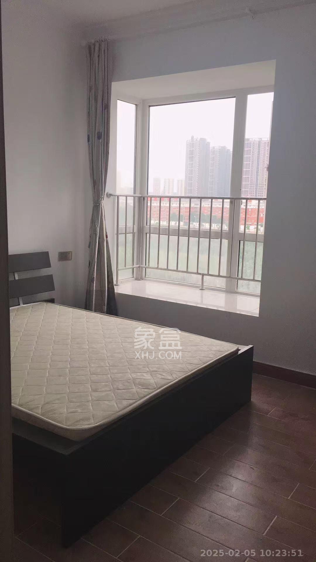 丰园城(鄱阳小区二期)  2室2厅1卫    1800.0元/月 丰园城(鄱阳小区二期)  2室2厅1卫    1800.0元/月