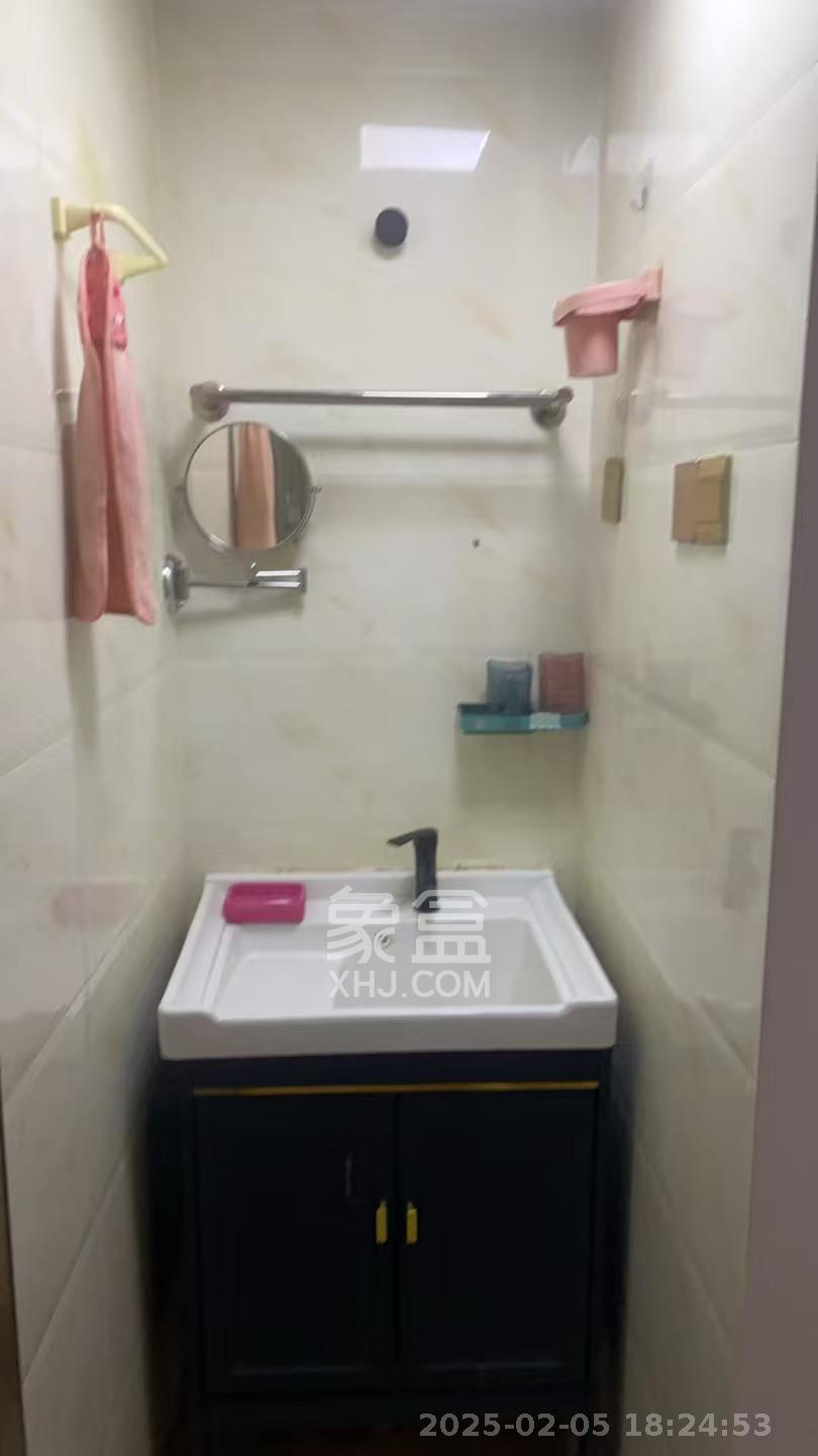 江山帝景哈佛  3室1厅1卫    2200.0元/月 江山帝景哈佛  3室1厅1卫    2200.0元/月室内图