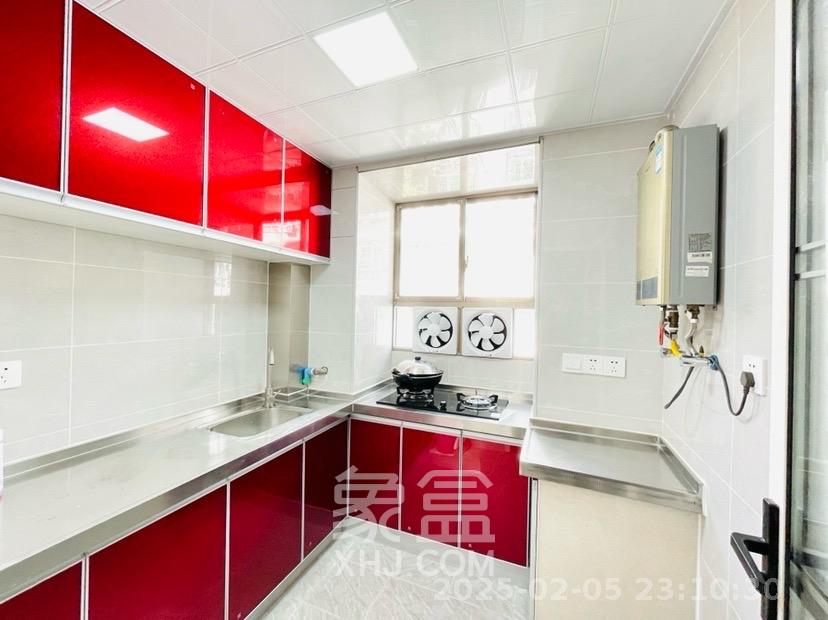 红旗区二片 2室1厅1卫 2300.0元/月 红旗区二片 2室1厅1卫 2300.0元/月室内图