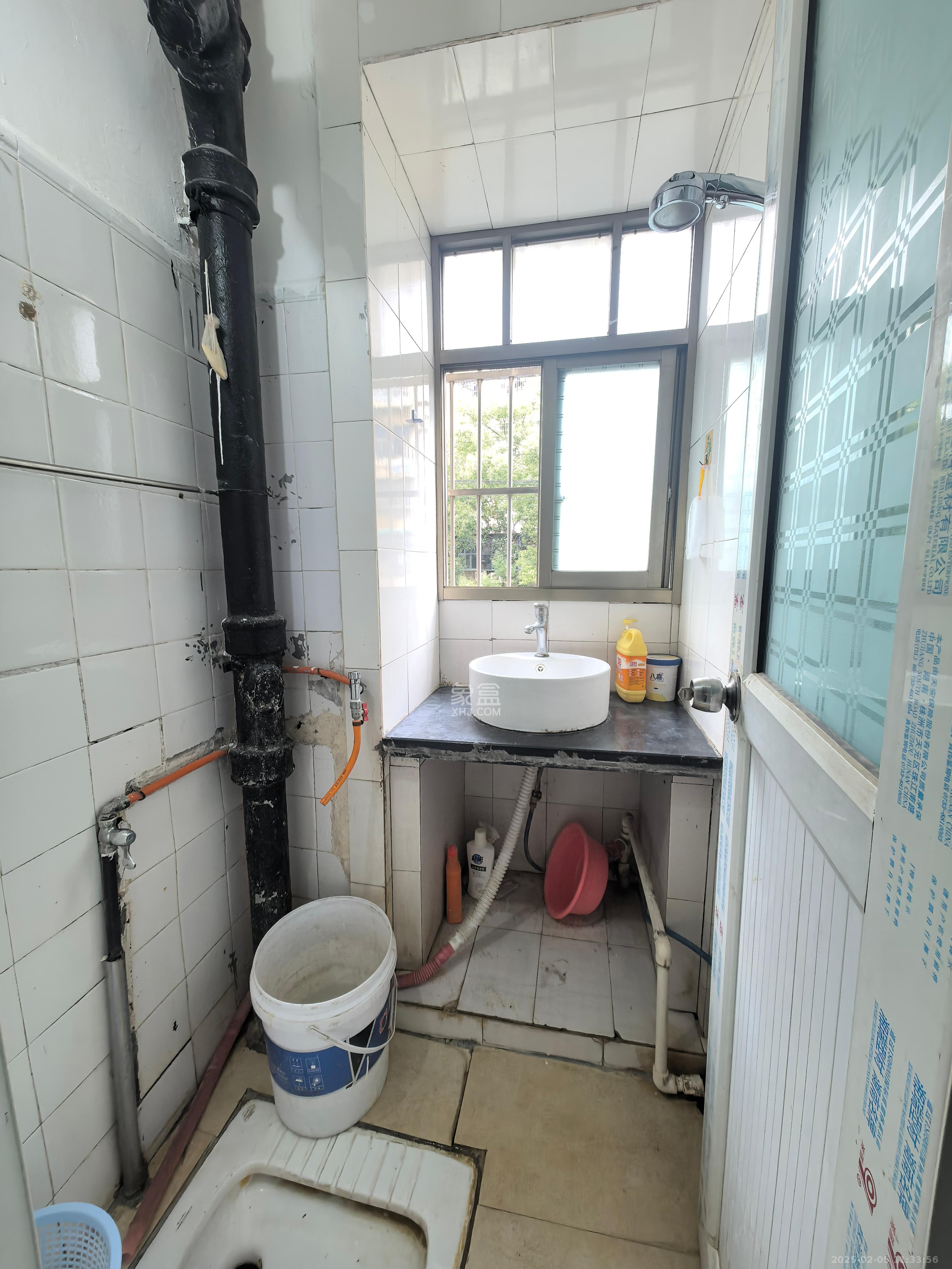 东风一村社区房(王家垅) 3室1厅1卫 1600.0元/月 东风一村社区房(王家垅) 3室1厅1卫 1600.0元/月室内图