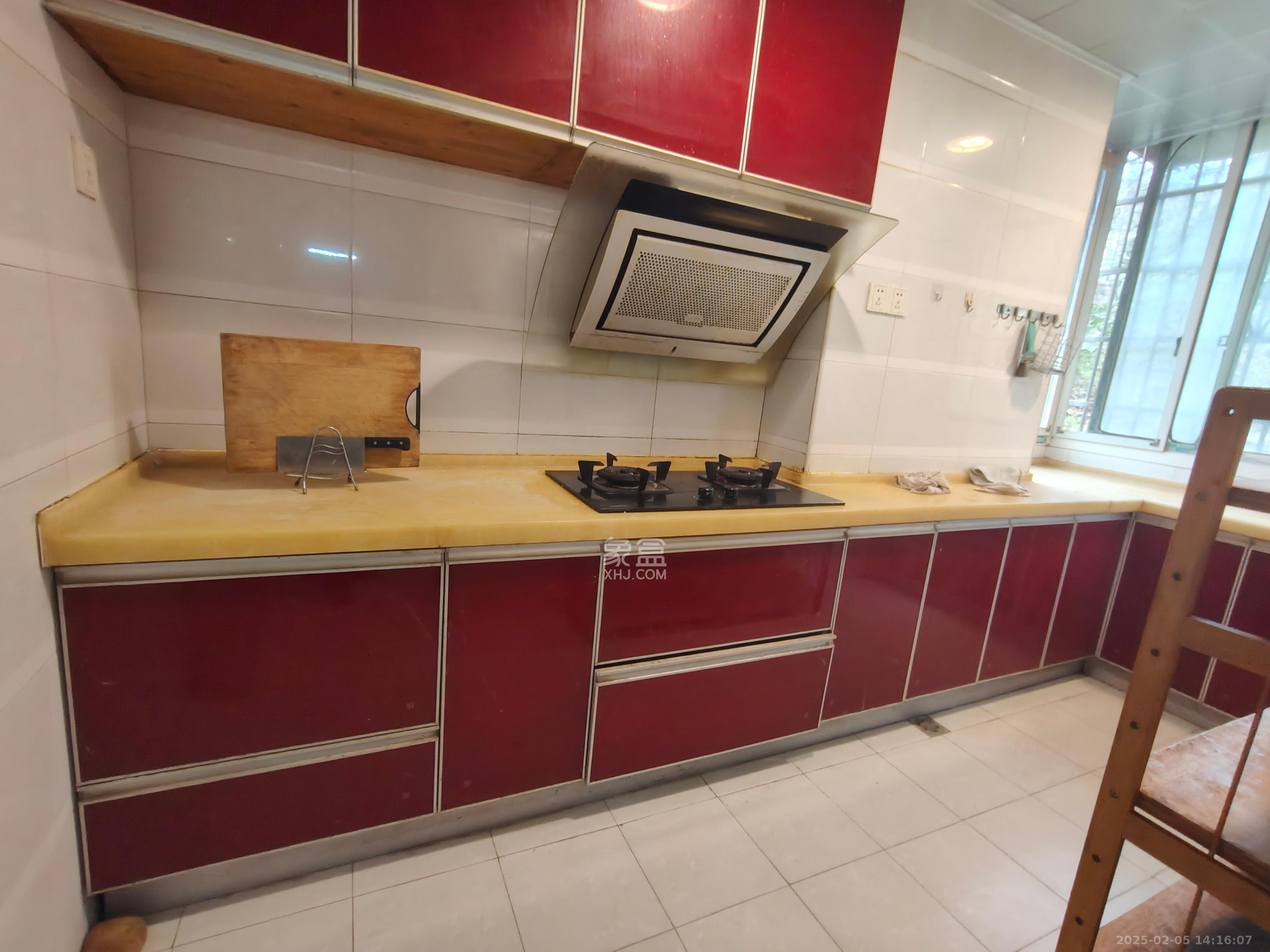 山水庭院 3室2厅1卫 1880.0元/月 山水庭院 3室2厅1卫 1880.0元/月室内图