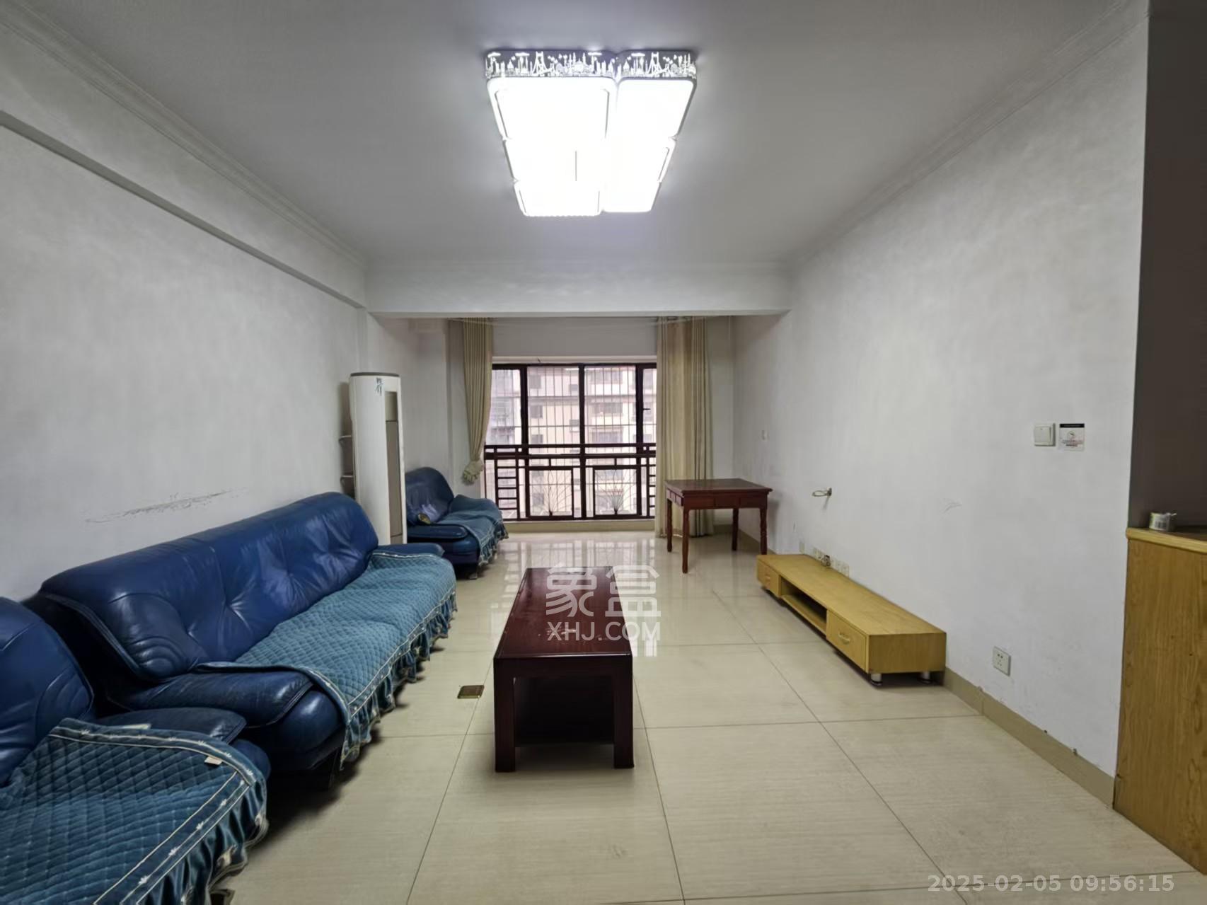 高信向日葵  3室2厅2卫    2700.0元/月 高信向日葵  3室2厅2卫    2700.0元/月室内图