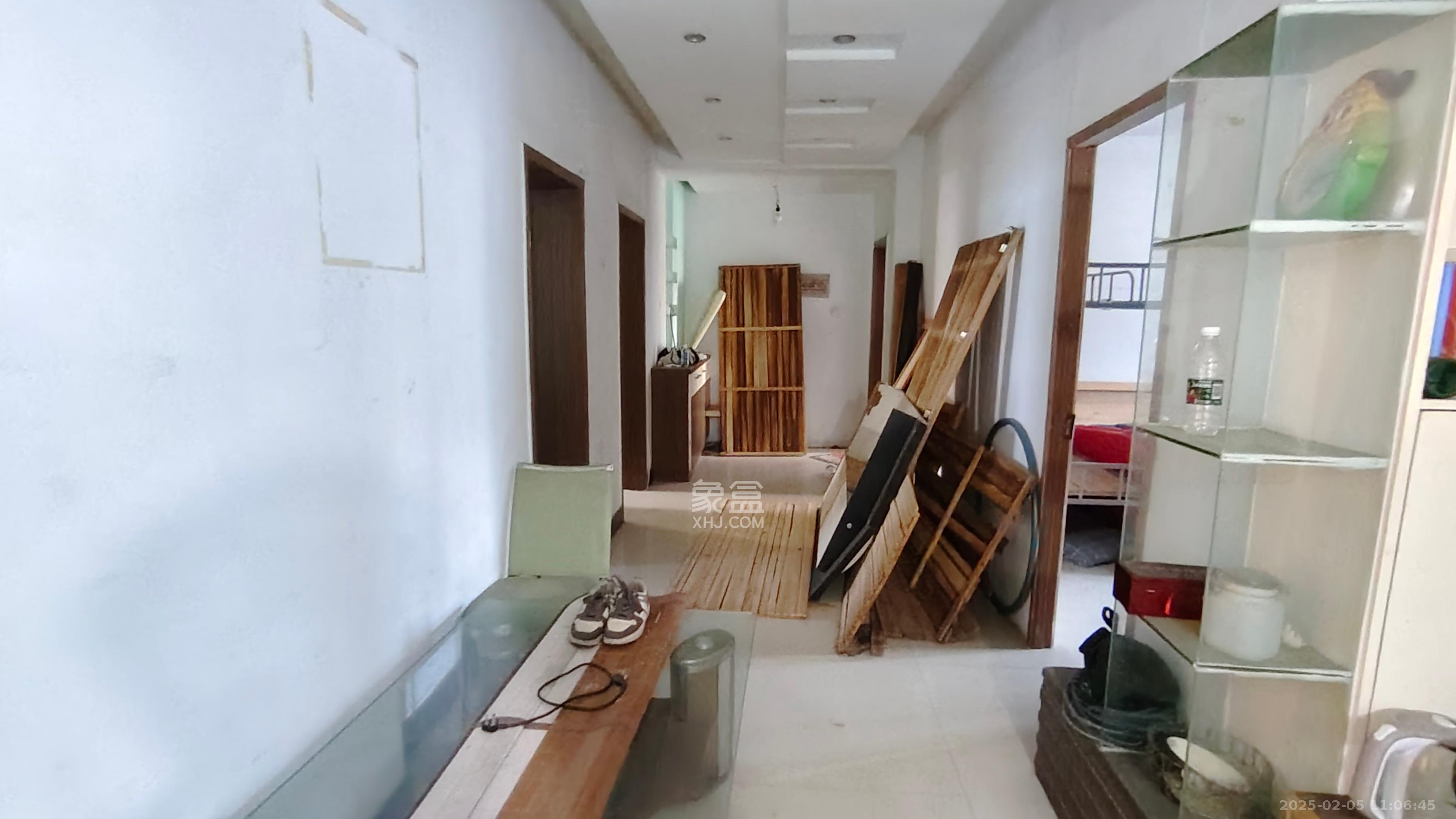 南锦家园 3室2厅1卫 2200.0元/月 南锦家园 3室2厅1卫 2200.0元/月室内图