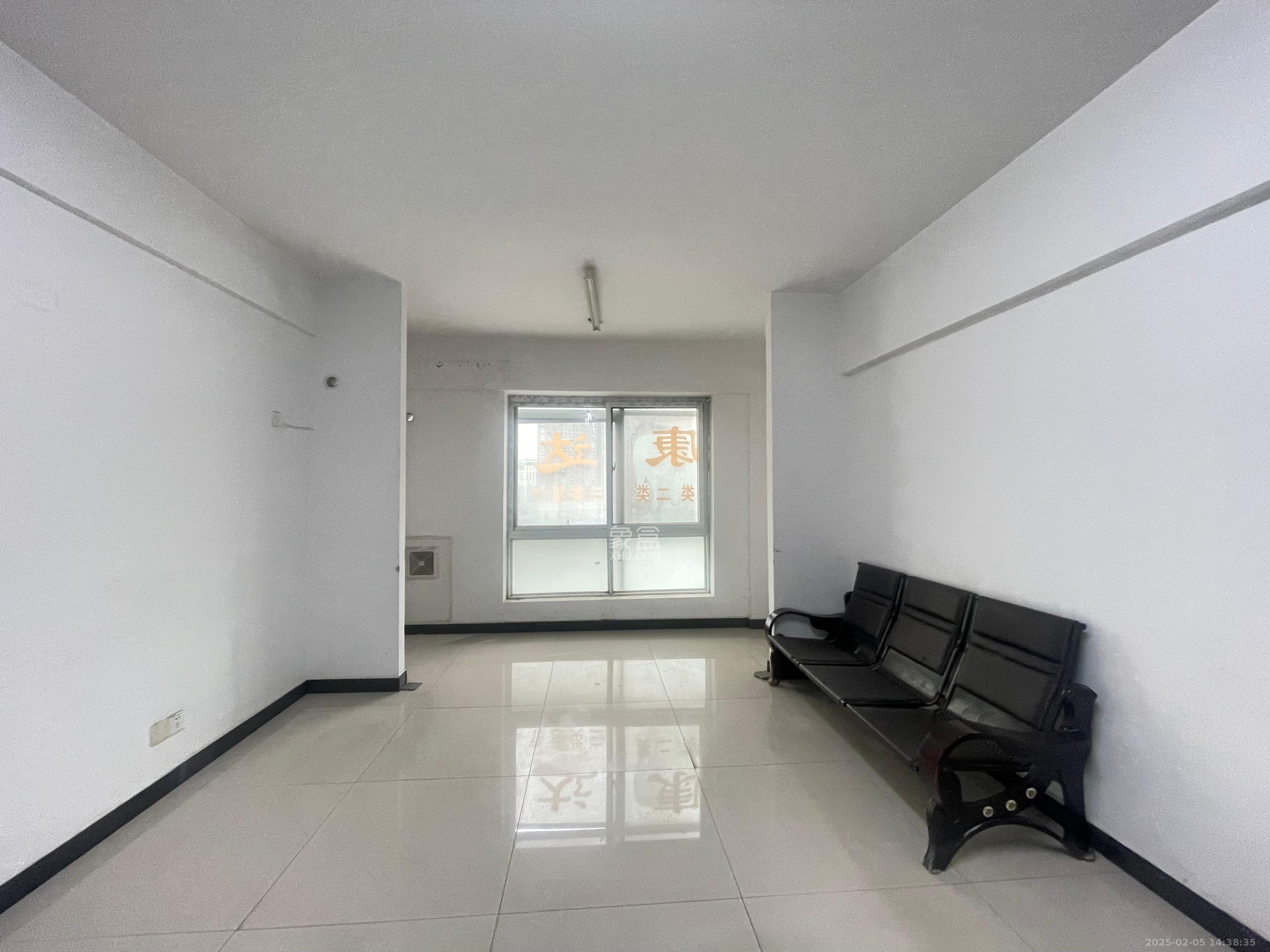 盛大泽西城  1室1厅0卫    1400.0元/月 盛大泽西城  1室1厅0卫    1400.0元/月