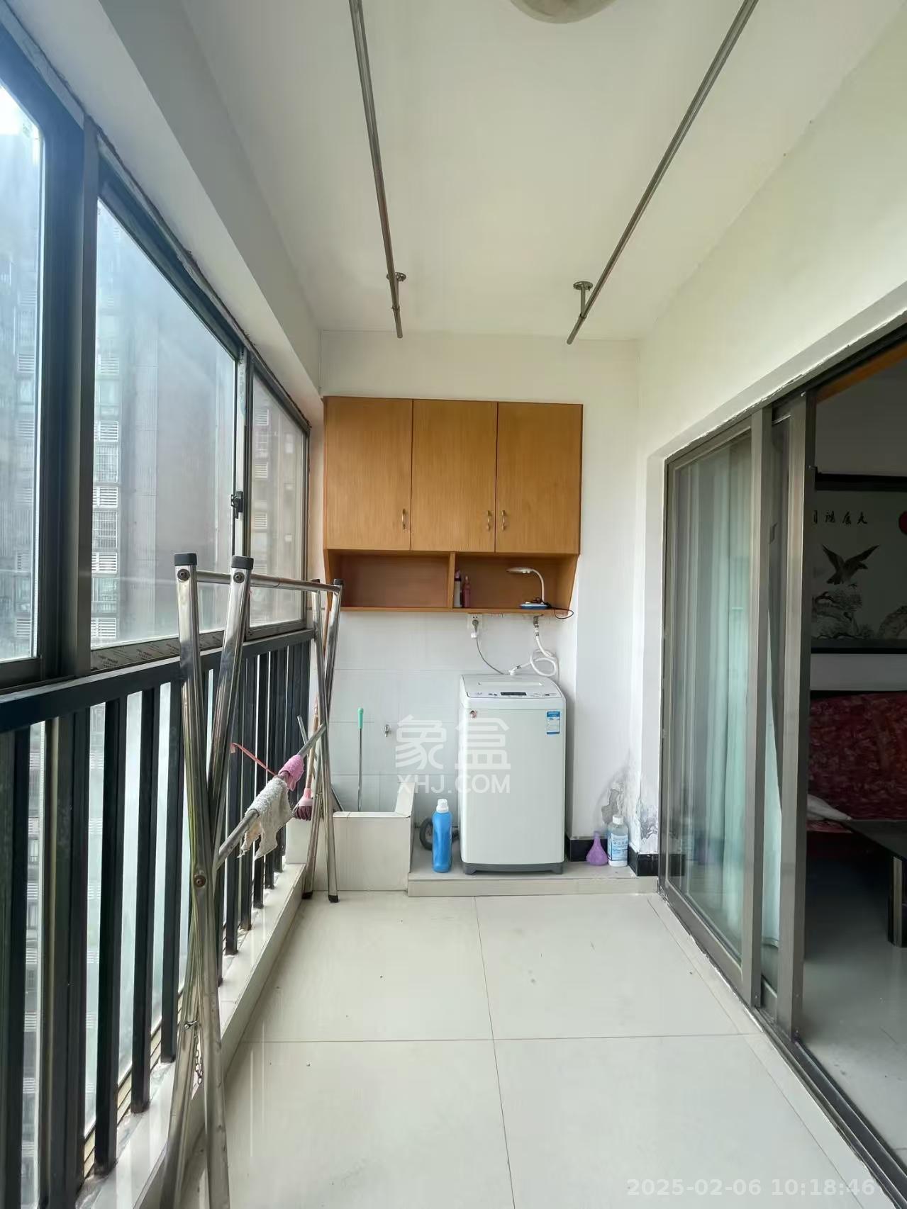 珈鼎城(泊富骊庭) 3室2厅1卫 1800.0元/月 珈鼎城(泊富骊庭) 3室2厅1卫 1800.0元/月室内图