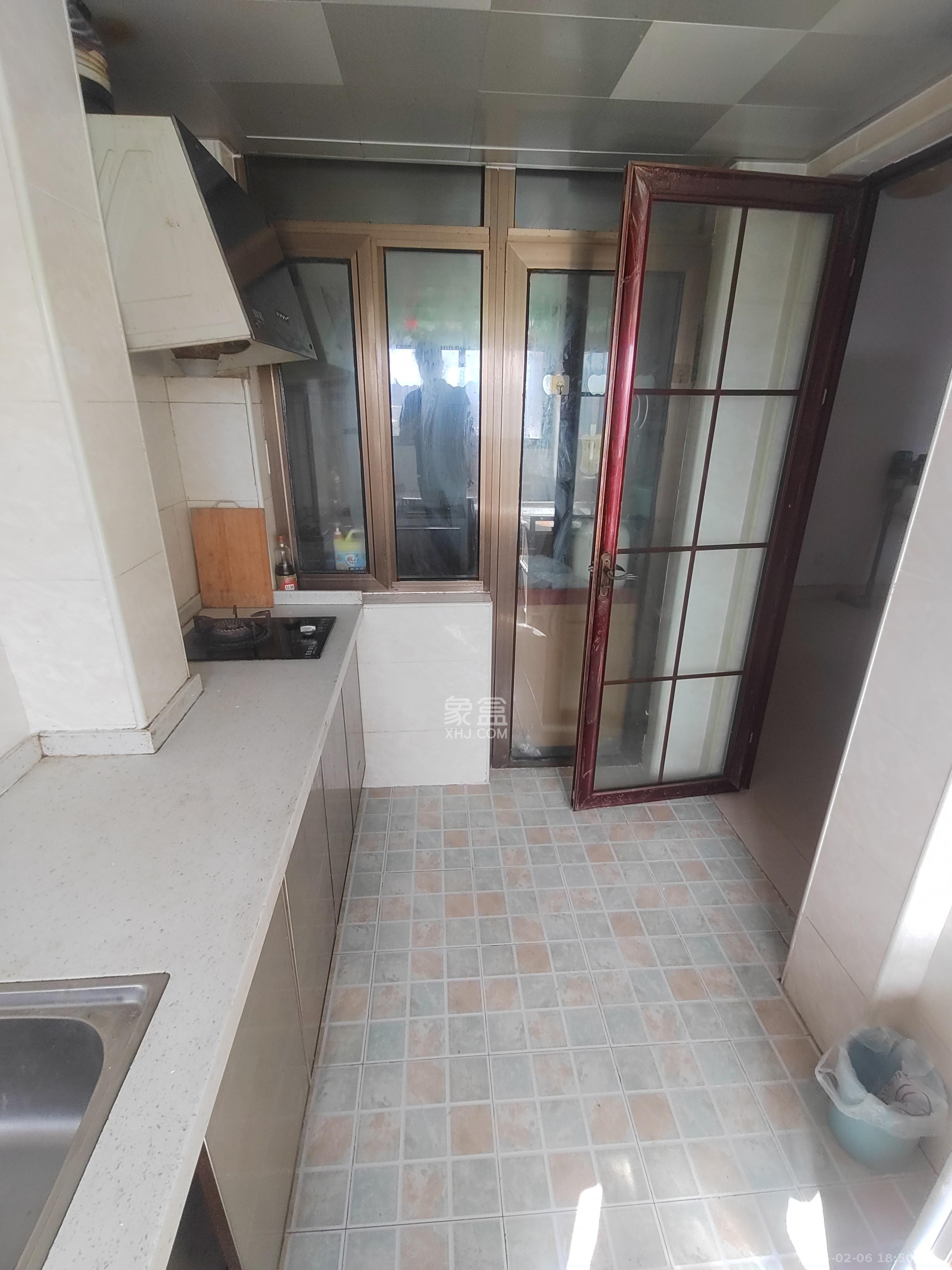 香樟鑫都 2室1厅1卫 1650.0元/月 香樟鑫都 2室1厅1卫 1650.0元/月室内图