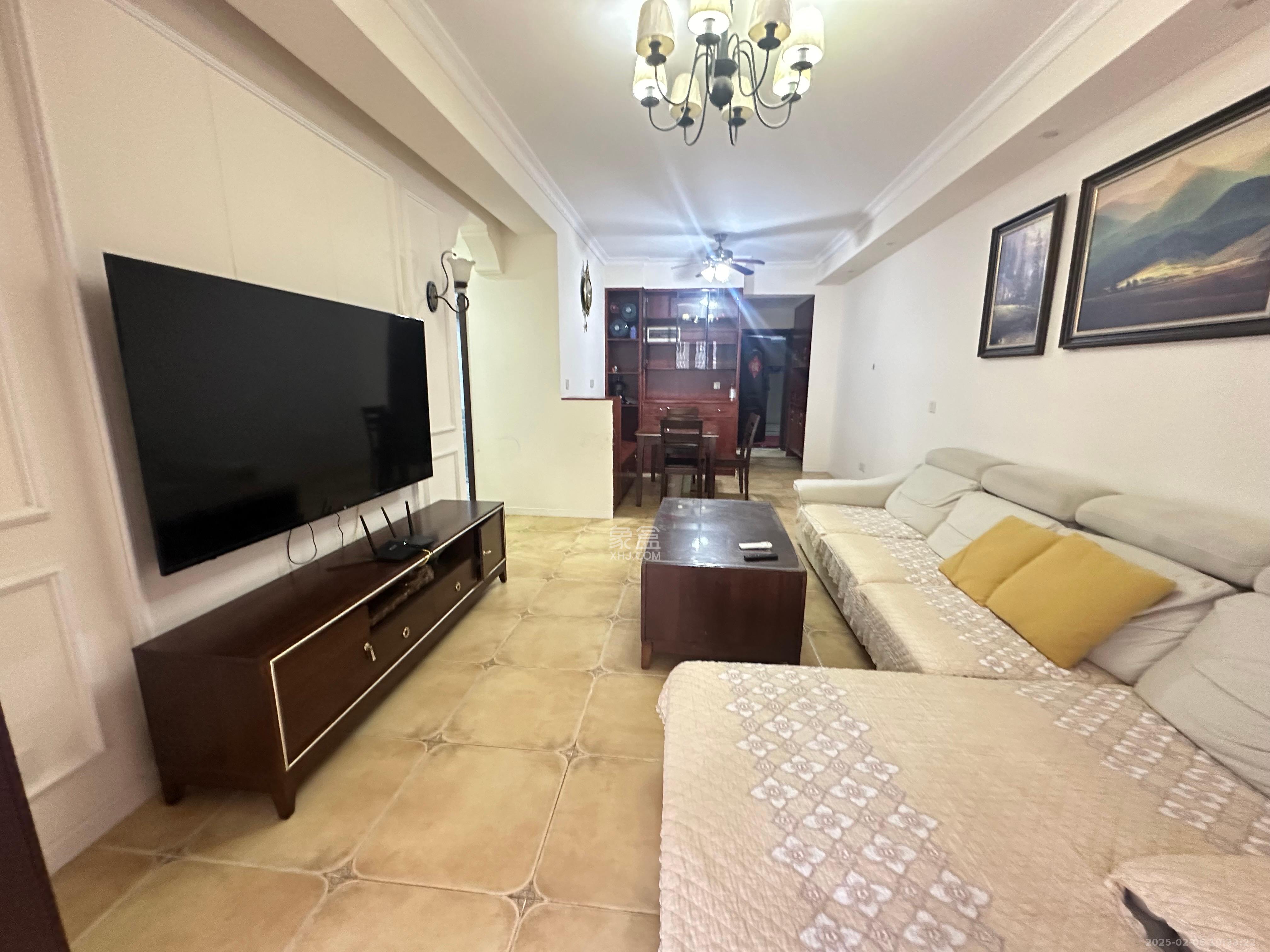 丰园城(鄱阳小区二期) 1室0厅0卫 2300.0元/月 丰园城(鄱阳小区二期) 1室0厅0卫 2300.0元/月室内图