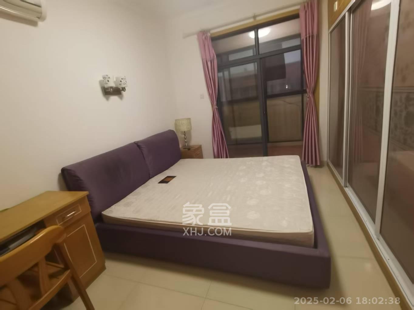 金领家族  1室1厅1卫   1600.00元/月室内图