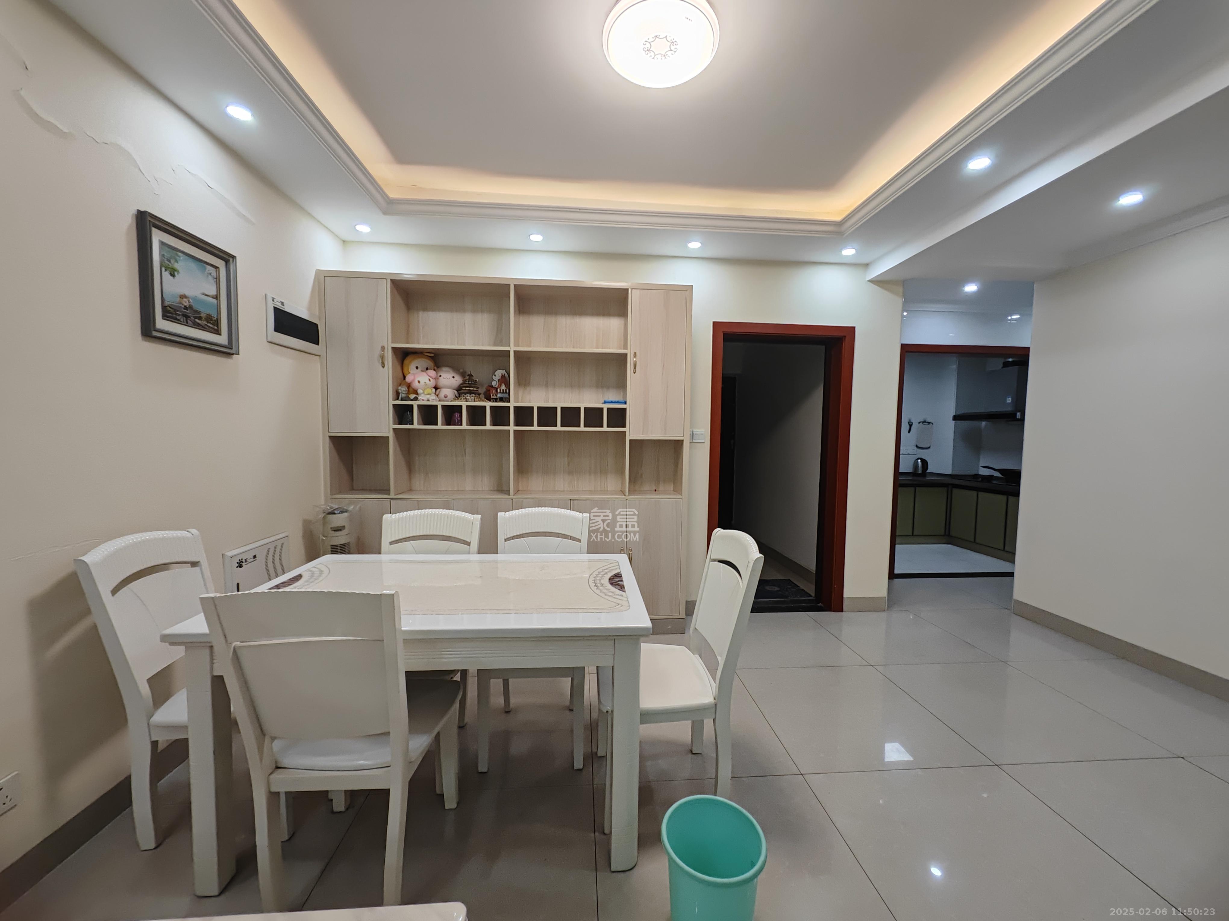 汇一城(汇壹公馆) 2室1厅1卫 2400.0元/月 汇一城(汇壹公馆) 2室1厅1卫 2400.0元/月室内图