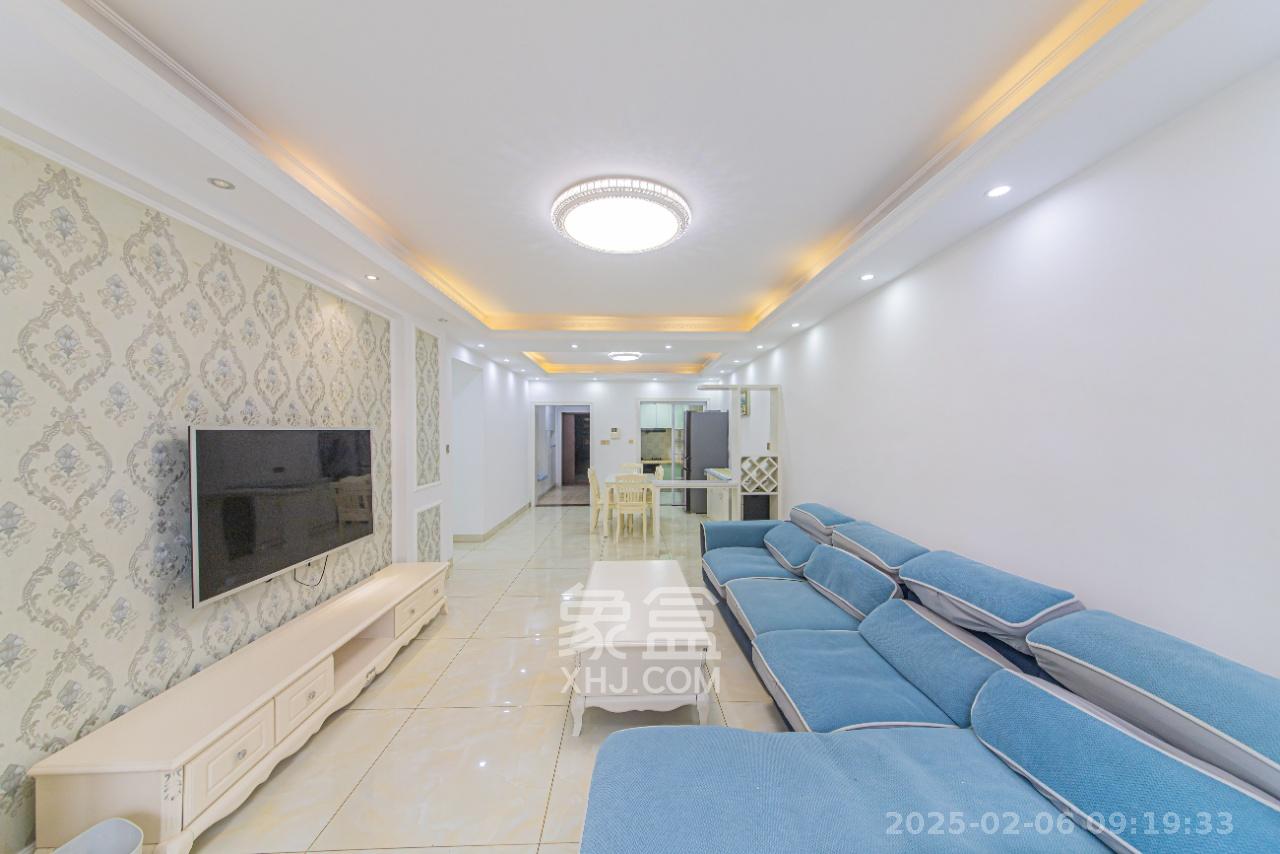 中建芙蓉嘉苑  3室2厅1卫   2500.00元/月室内图1