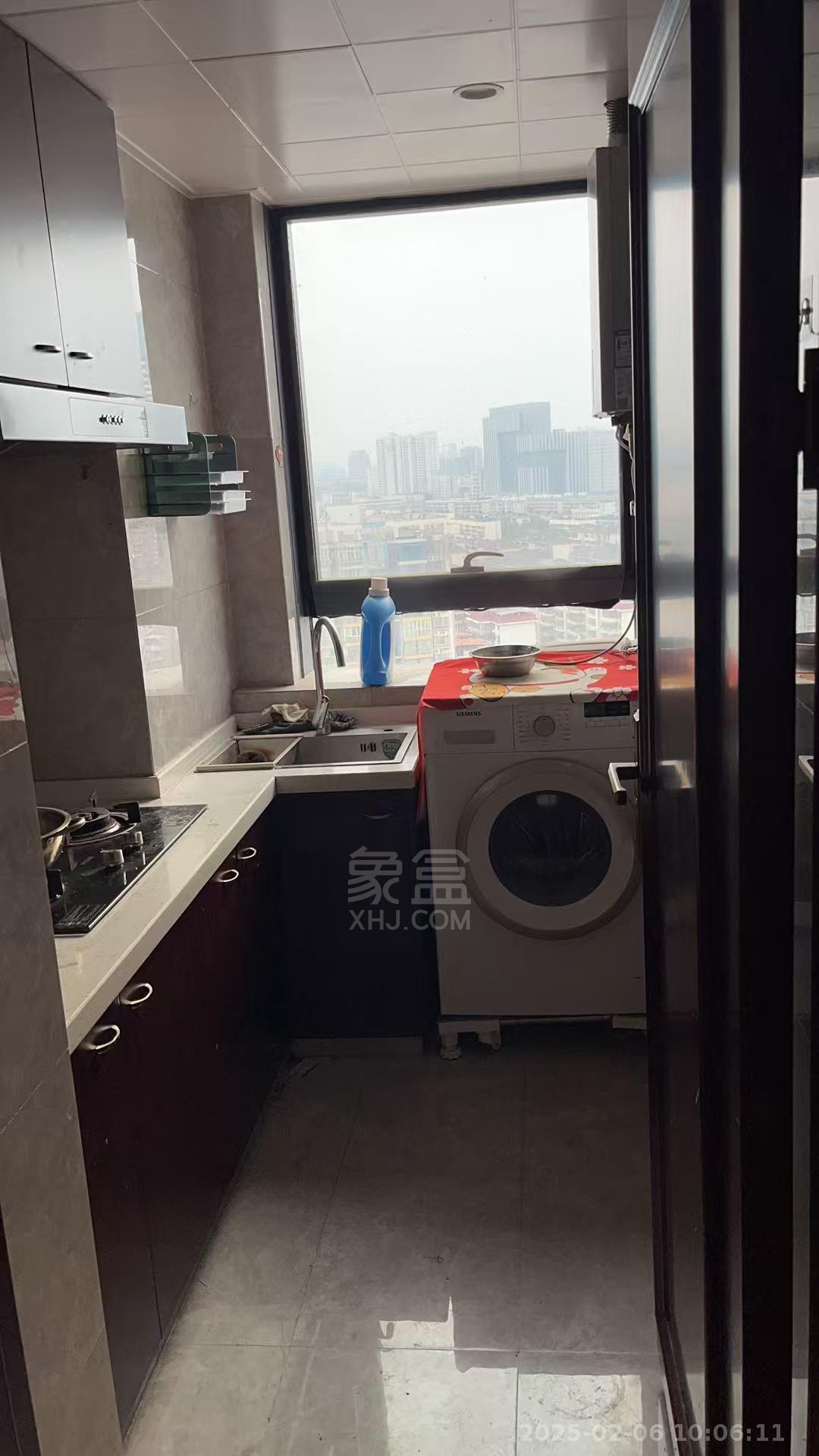 湘江公馆 2室2厅1卫 2300.0元/月 湘江公馆 2室2厅1卫 2300.0元/月室内图