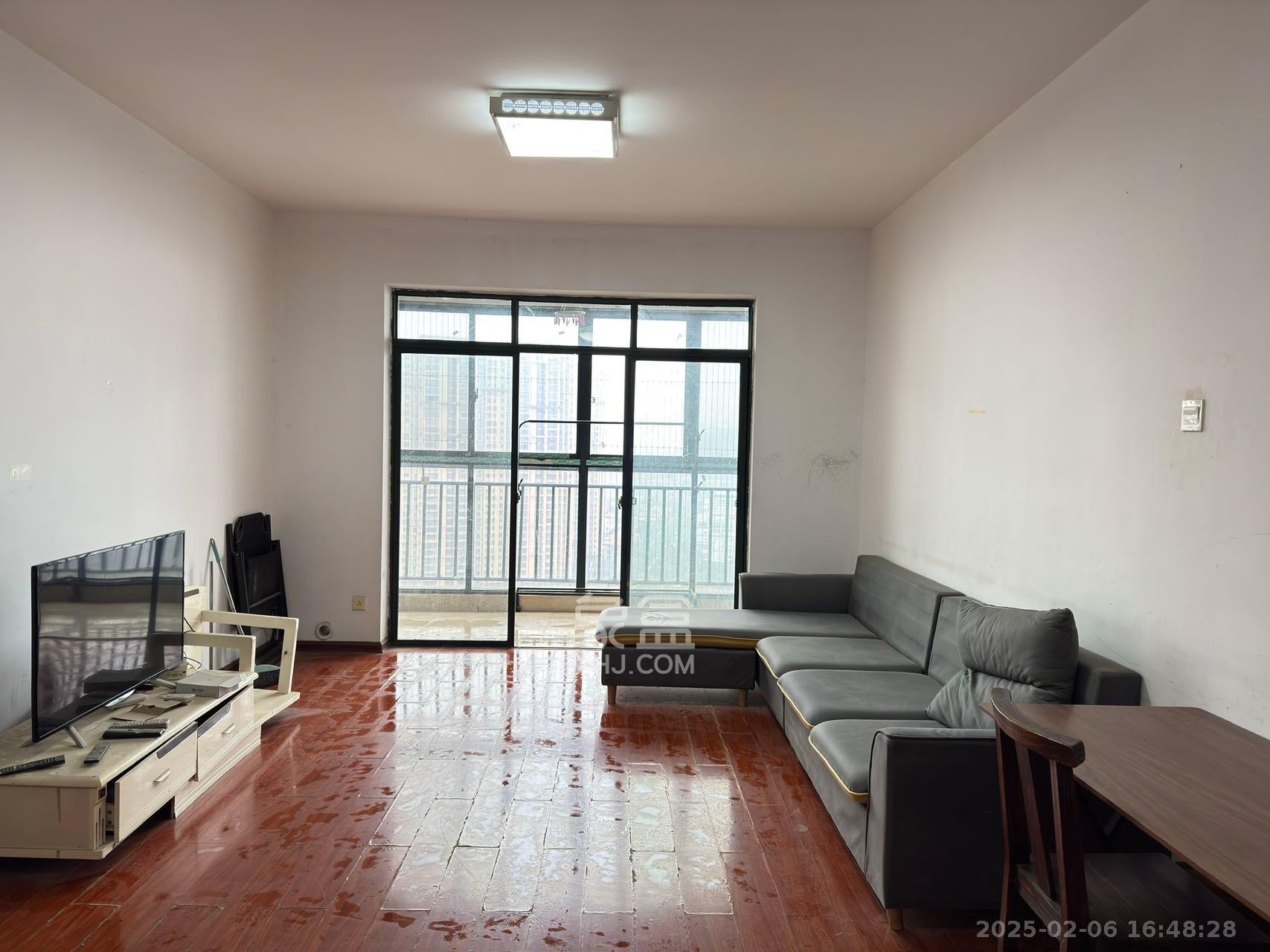 圆梦完美生活 2室2厅1卫 1500.0元/月 圆梦完美生活 2室2厅1卫 1500.0元/月室内图