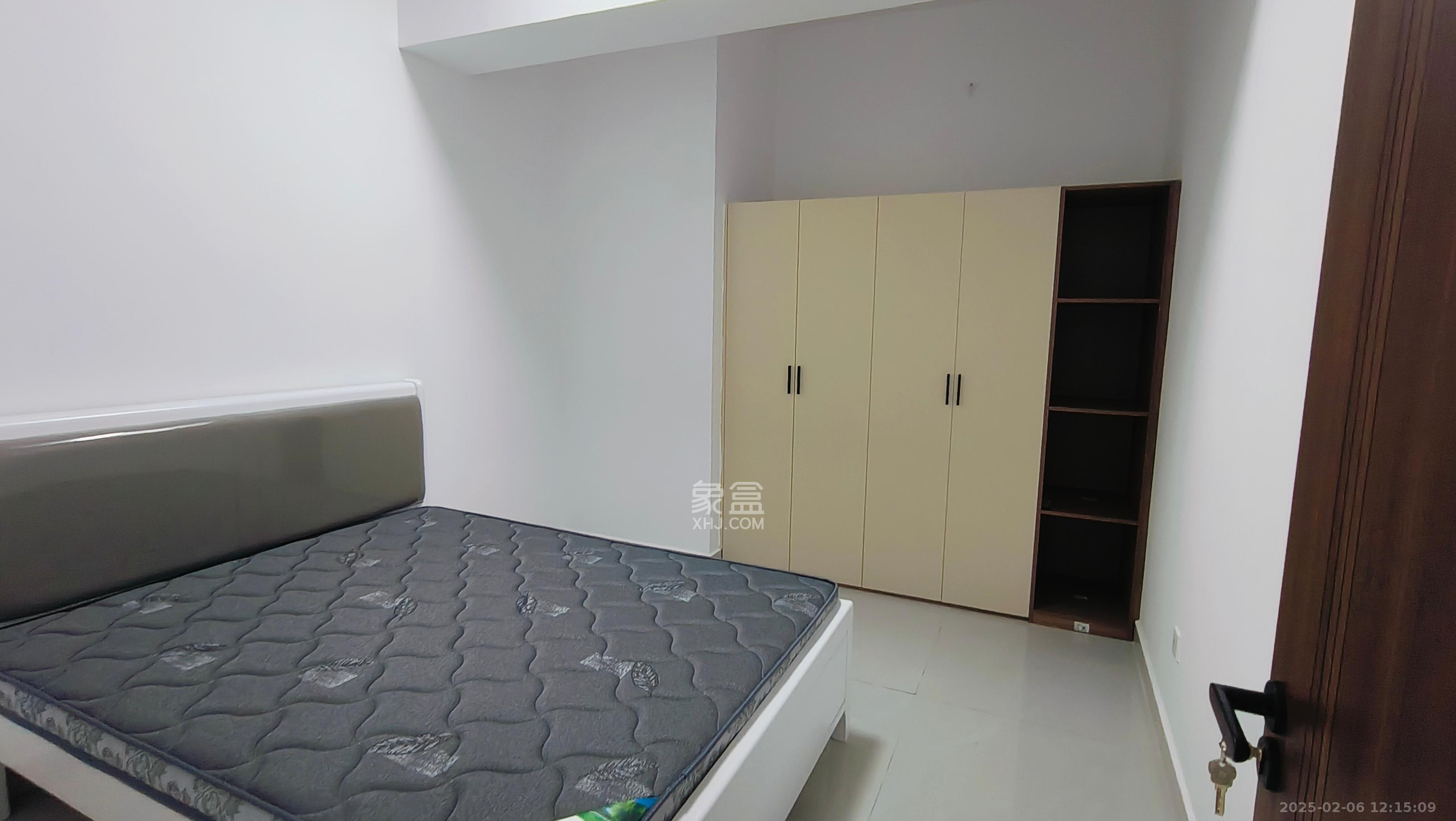 四季如春酒店(原名鑫元大酒店) 1室0厅0卫 2000.0元/月 四季如春酒店(原名鑫元大酒店) 1室0厅0卫 2000.0元/月室内图