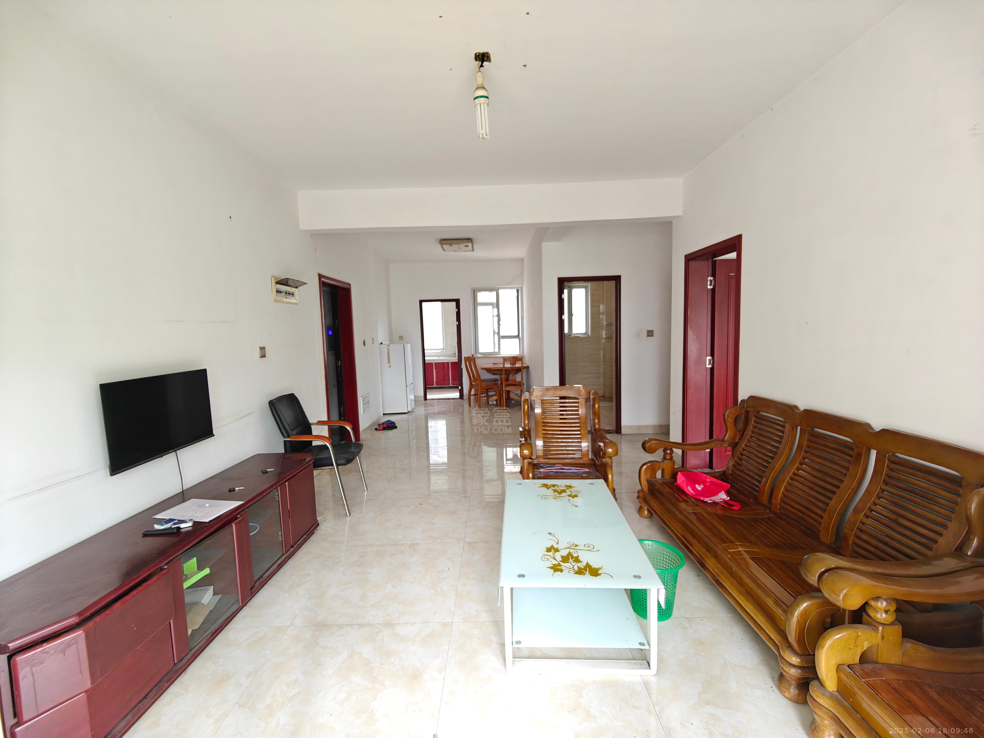 蓝筹公寓二期2-3栋 2室2厅1卫 1300.0元/月 蓝筹公寓二期2-3栋 2室2厅1卫 1300.0元/月室内图