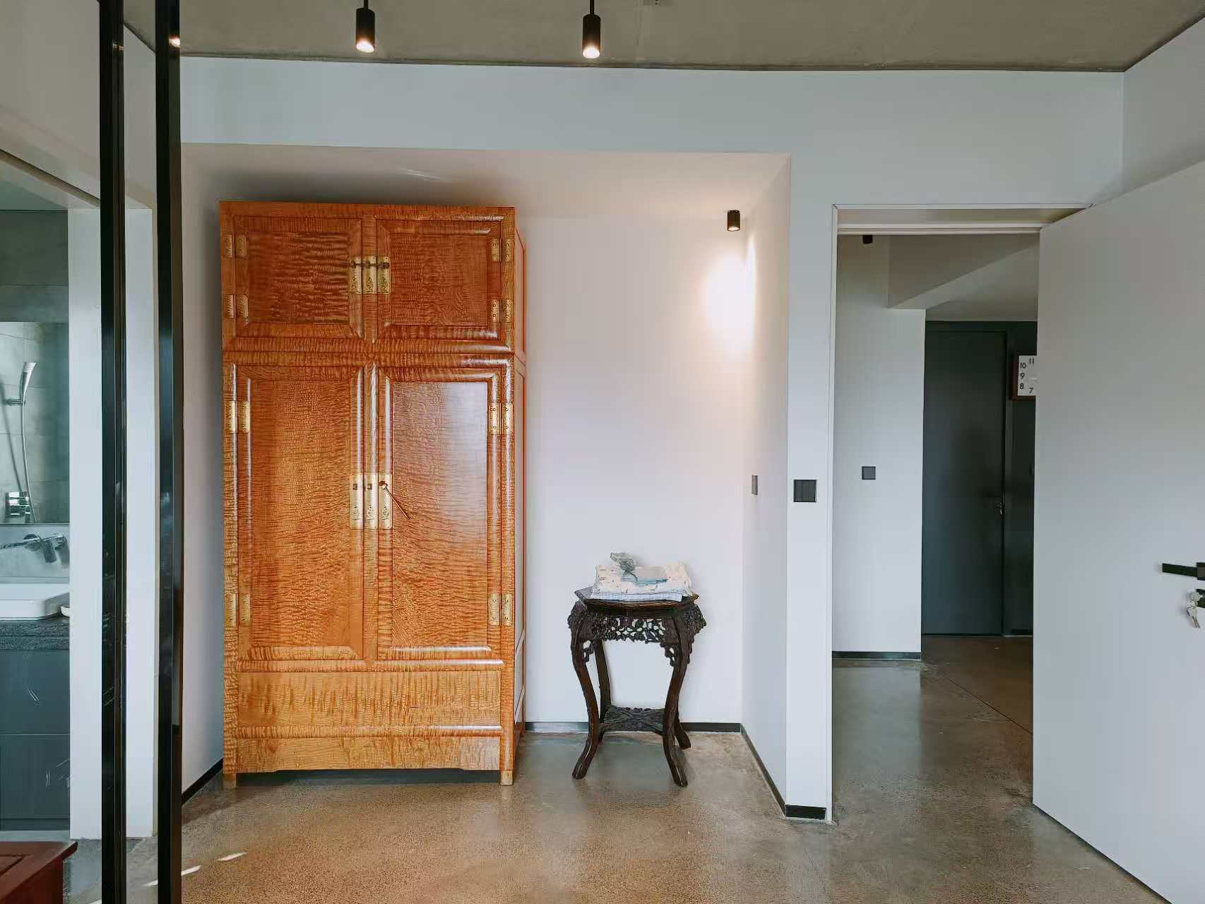 碧海蓝天  4室2厅3卫    239.0万 碧海蓝天  4室2厅3卫    239.0万室内图