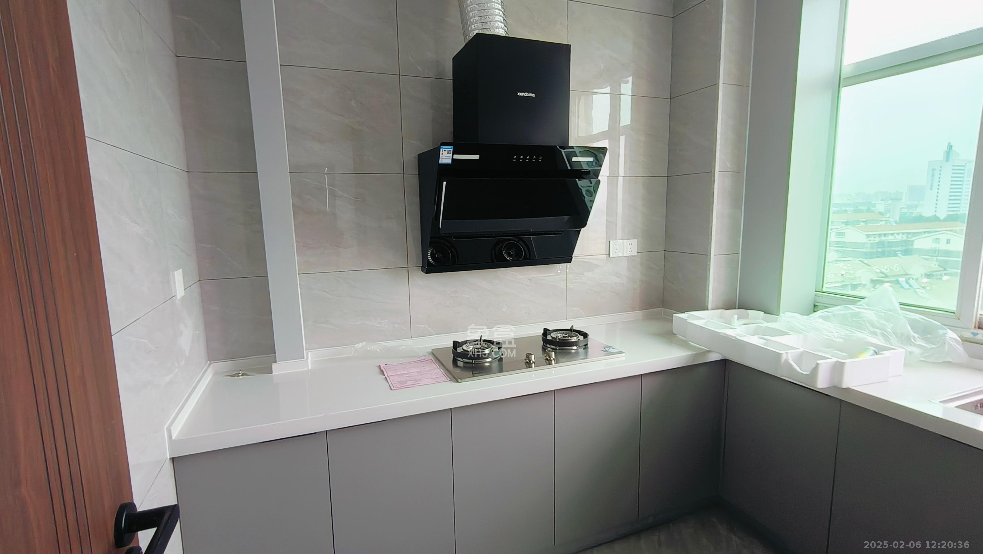 四季如春酒店(原名鑫元大酒店) 1室0厅0卫 1800.0元/月 四季如春酒店(原名鑫元大酒店) 1室0厅0卫 1800.0元/月室内图