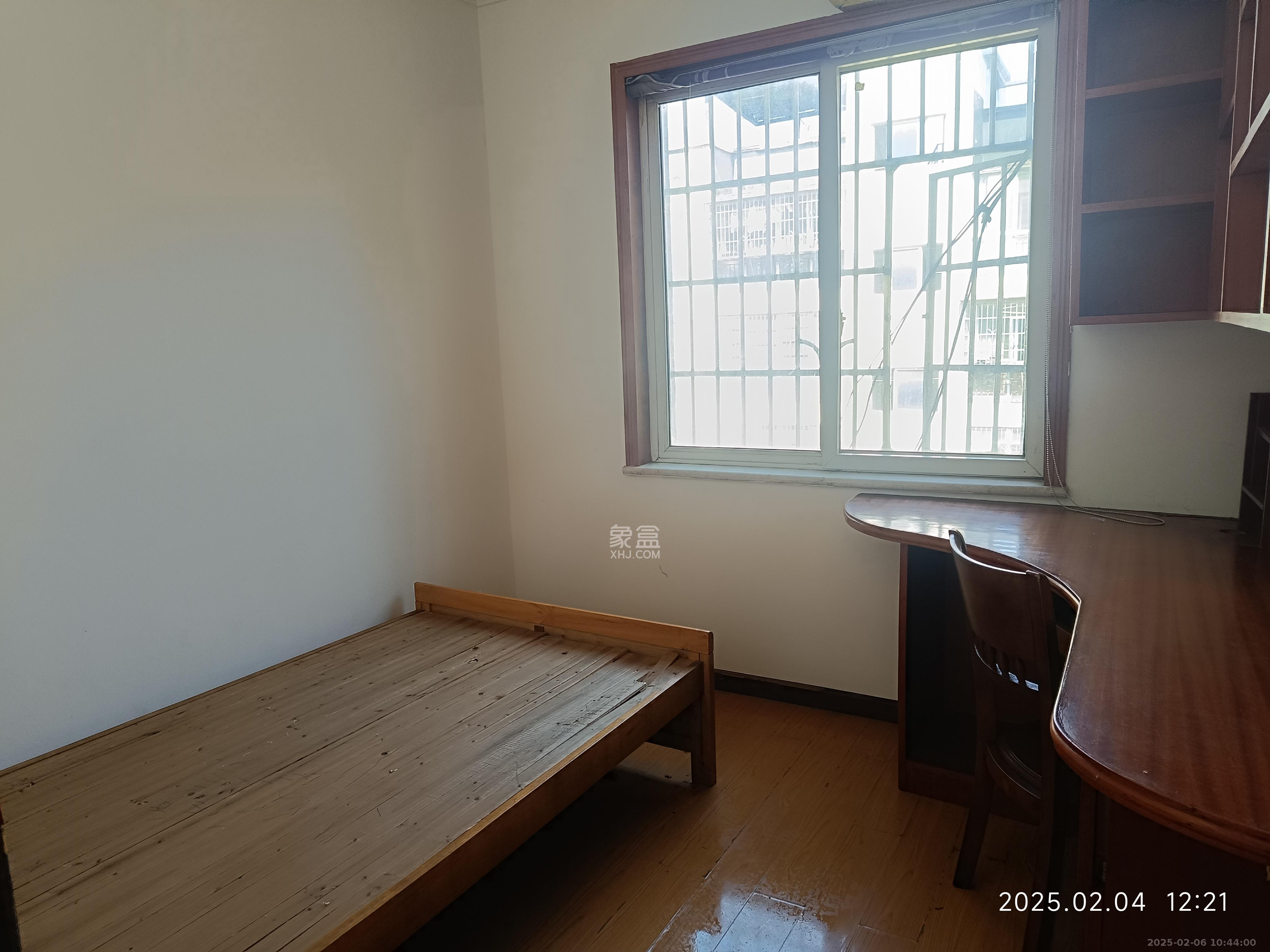 创业乐园 3室2厅2卫 1800.0元/月 创业乐园 3室2厅2卫 1800.0元/月室内图