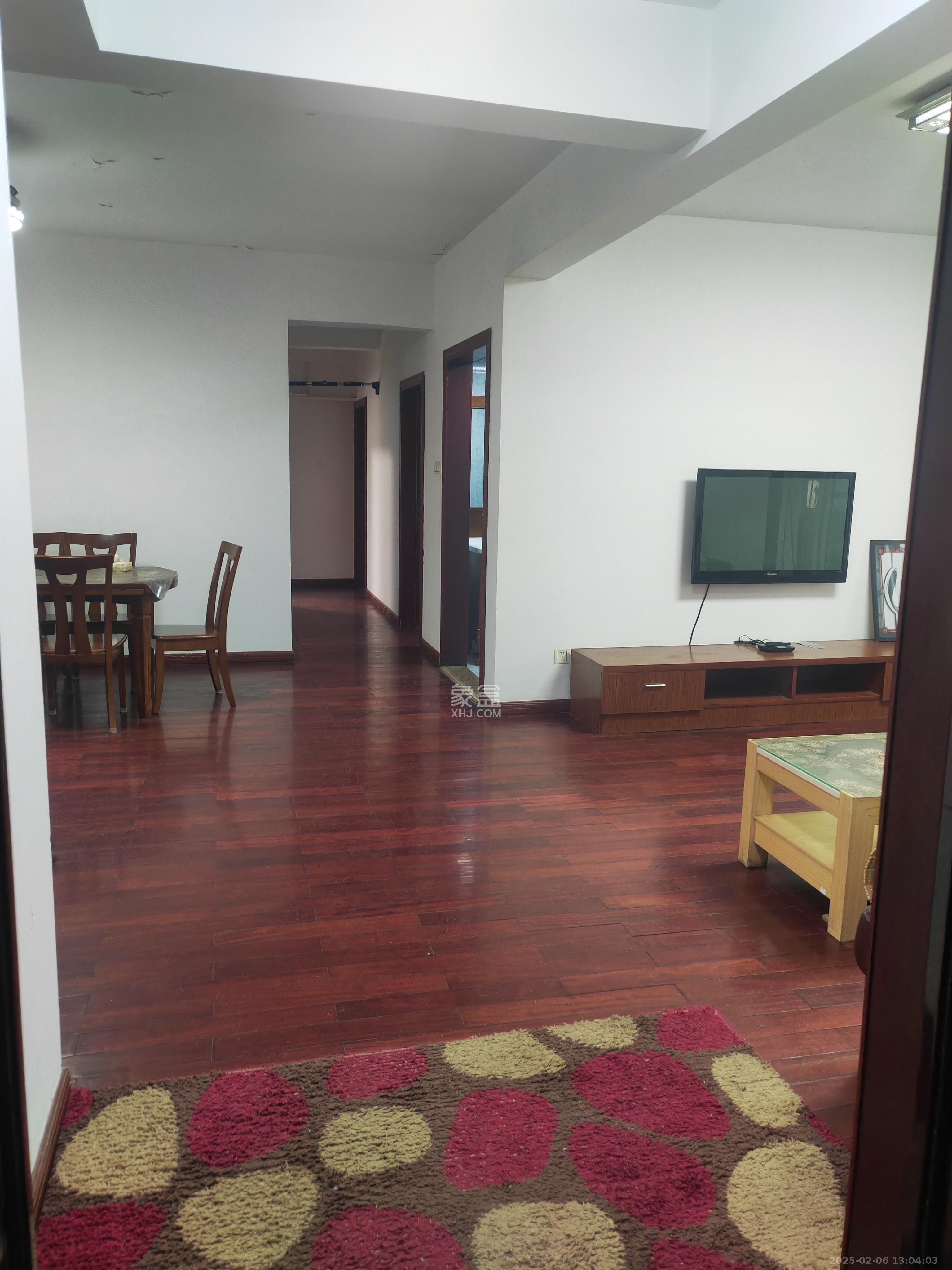 月湖兰庭 3室2厅2卫 3300.0元/月 月湖兰庭 3室2厅2卫 3300.0元/月室内图