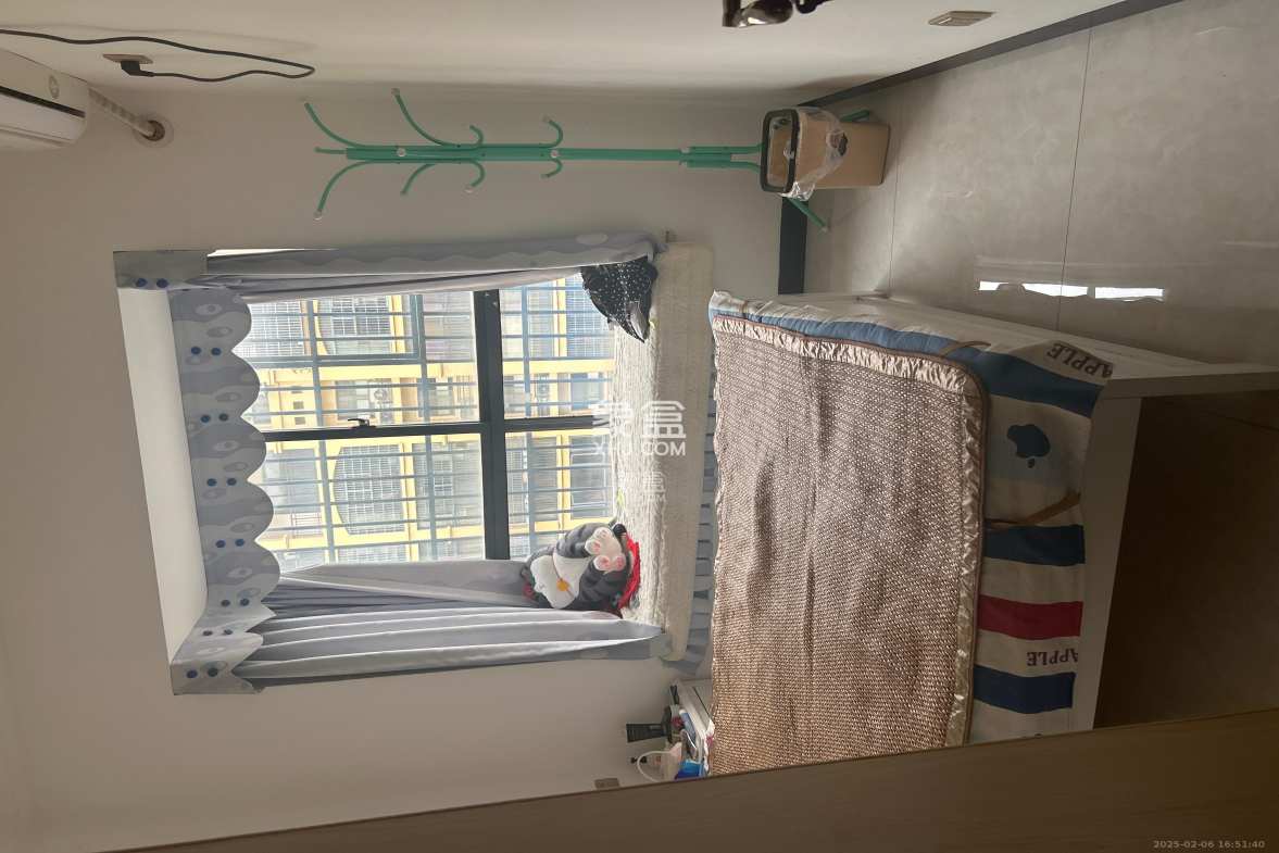 晟通城  4室2厅2卫    2200.0元/月 晟通城  4室2厅2卫    2200.0元/月室内图