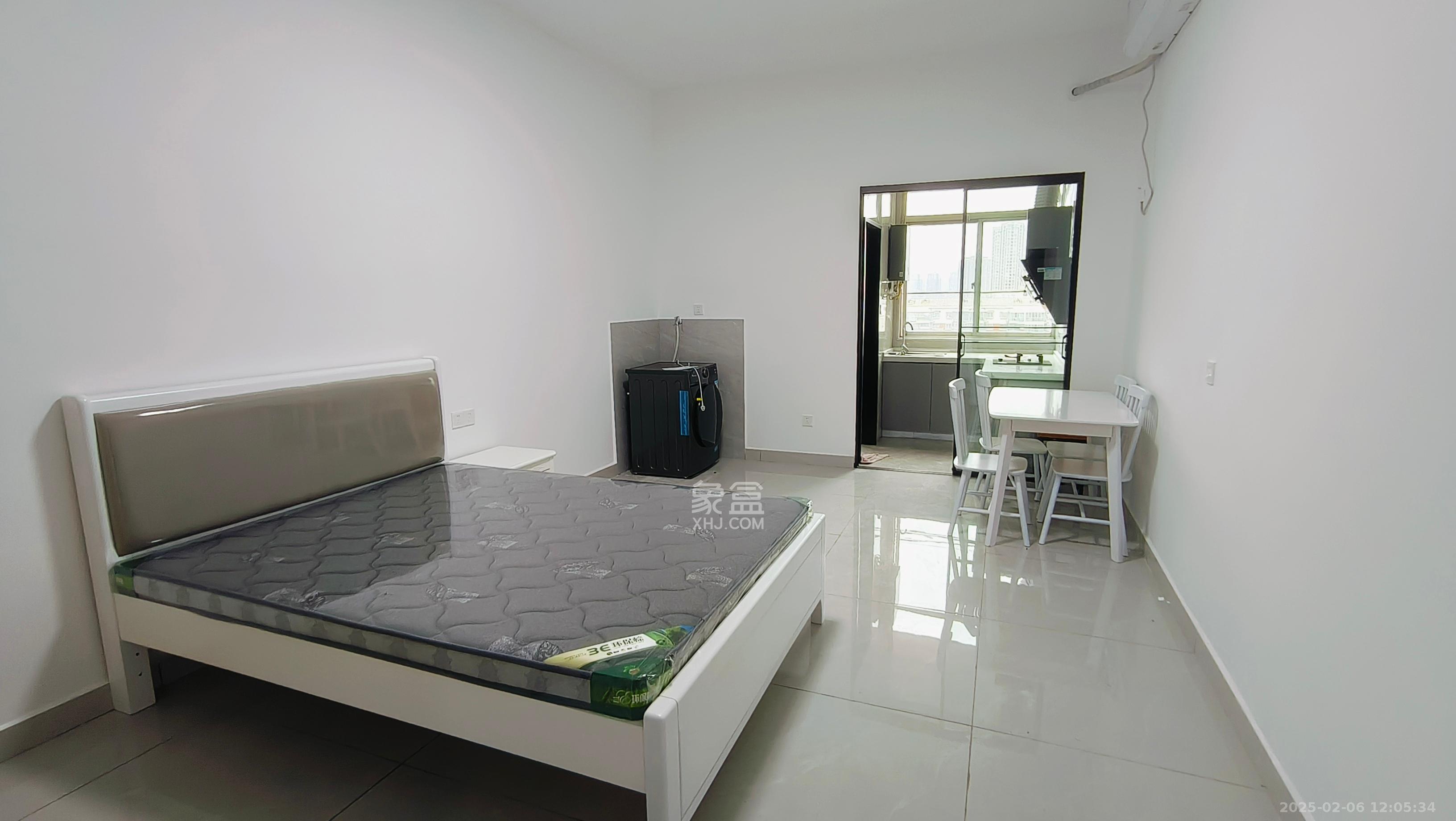 四季如春酒店(原名鑫元大酒店) 1室0厅0卫 2000.0元/月 四季如春酒店(原名鑫元大酒店) 1室0厅0卫 2000.0元/月室内图