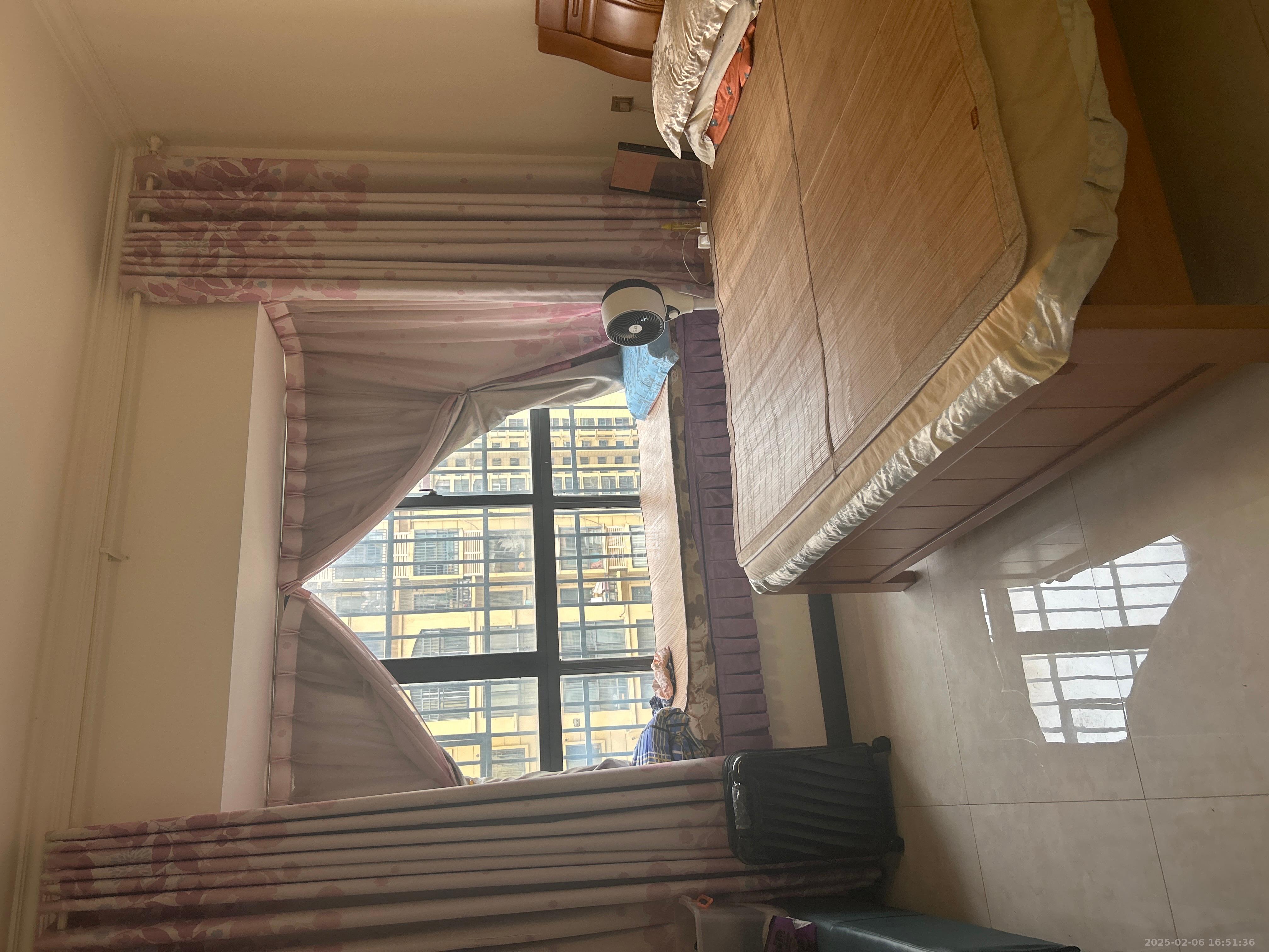 晟通城  4室2厅2卫    2200.0元/月 晟通城  4室2厅2卫    2200.0元/月室内图