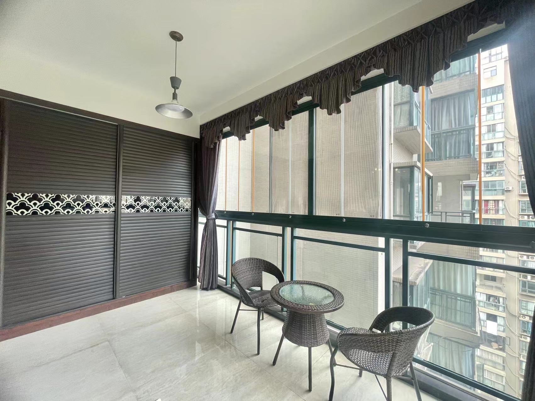 新城国际 3室0厅0卫 2400.0元/月 新城国际 3室0厅0卫 2400.0元/月室内图